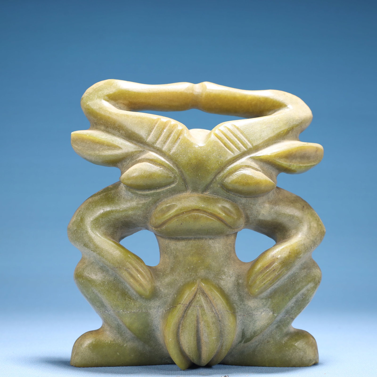 An Archaic Hongshan Culture Greenish Jade Beast Ornament: An Archaic Hongshan Culture Greenish Jade Beast Ornament,Ancient Time,China,Size:5.5inx1.6inx5.9in,Weight:1250g 红山文化青白玉兽摆件,中