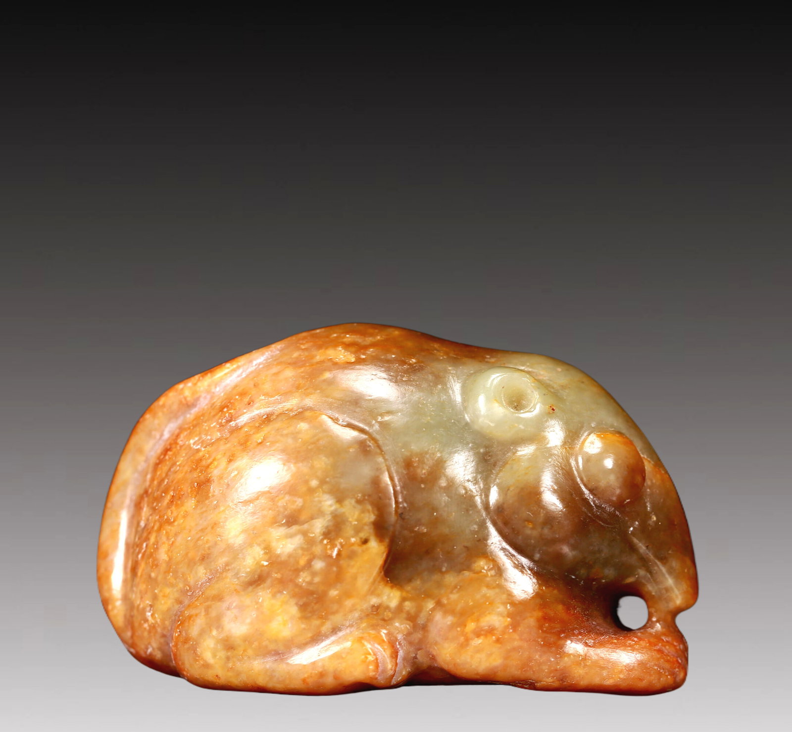 An Archaic White Jade 'Rat' Decoration From Hong Shan Culture: An Archaic White Jade 'Rat' Decoration From Hong Shan Culture. Neolithic Period. Size:3.1inx1.5inx1.9in. Weight:270g 新石器时期 红山文化 白&