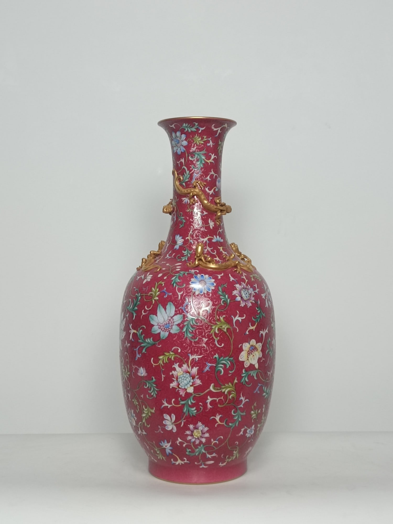 A Huge Enamel Ruby Red-Glazed Lotus Pattern Vase - 5