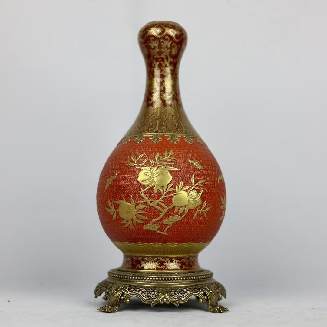 A Rare Iron-Red Inlaid Bronze Bats and Peach Pattern Vase: A Rare Iron-Red Inlaid Bronze Bats and Peach Pattern Vase,Qing Dynasty,China,Qianlong Six-character Mark,Size:12.2inx5.5in 矾红镶铜福寿纹瓶,中