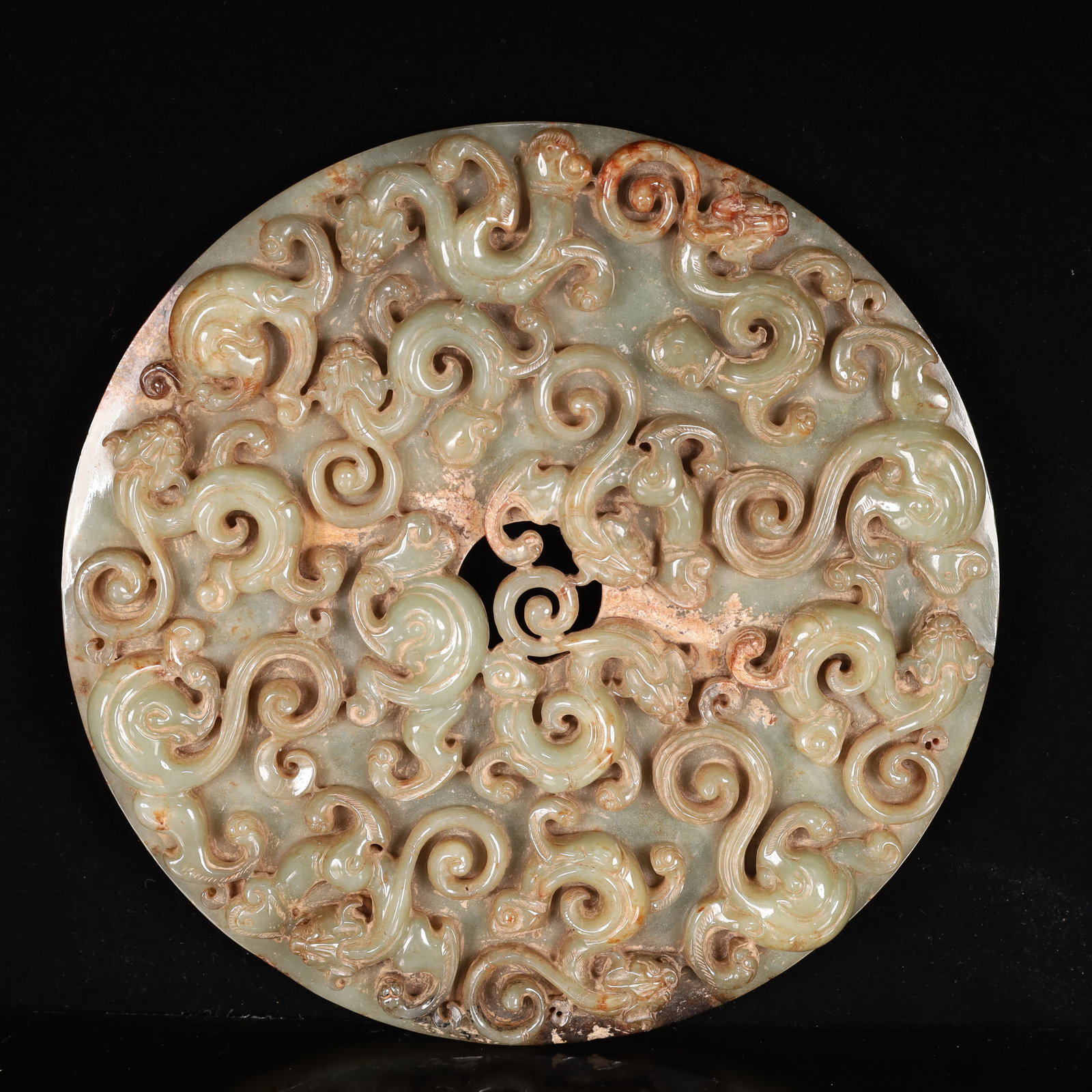 An Exquisite Gaogu Jade Chi-Dragon Pattern Pendant: An Exquisite Gaogu Jade Chi-Dragon Pattern Pendant,Ancient Time, China,Size:9.1inx0.8in,Weight:1700g 高古玉螭龙纹挂件,中国远古&#