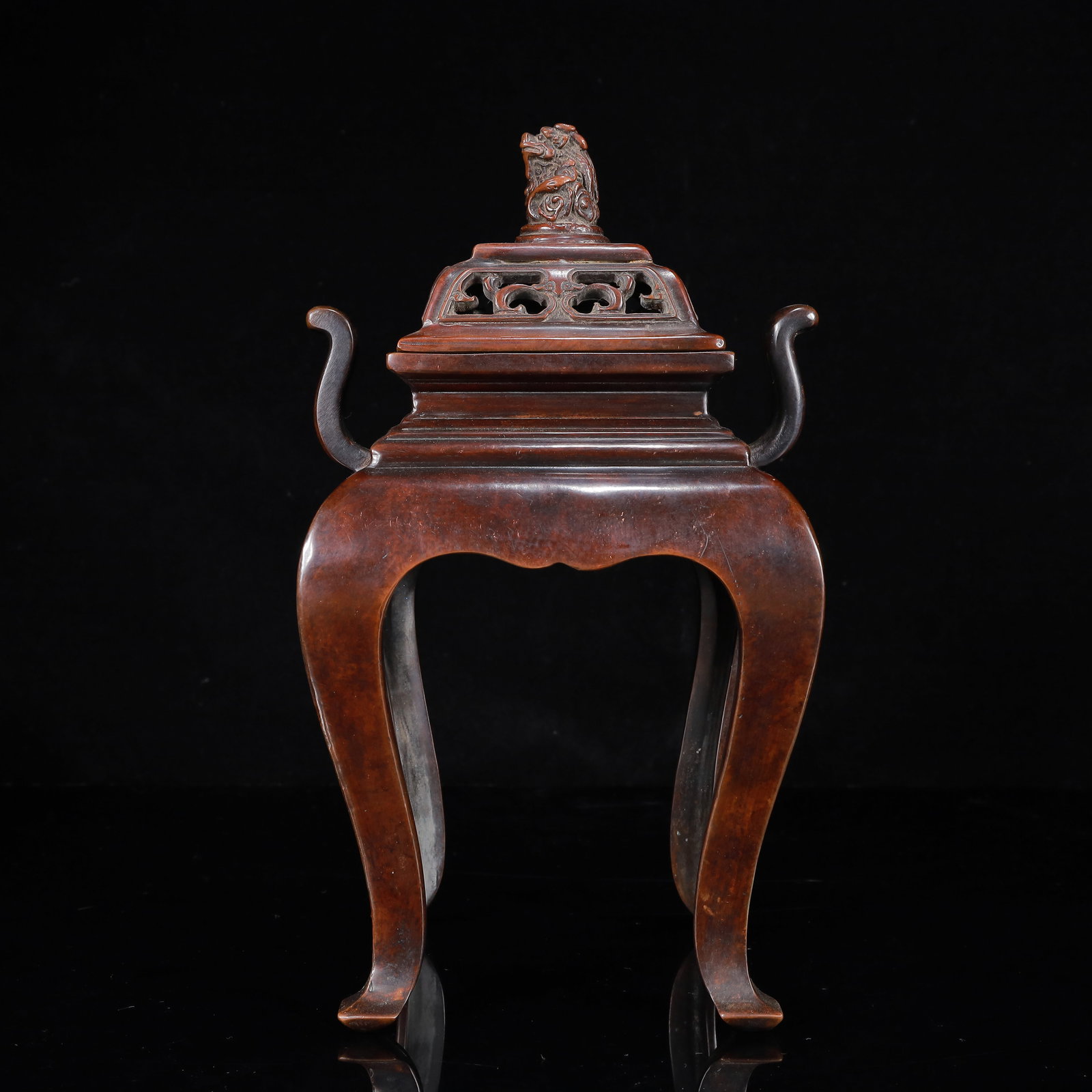 A Rare Bronze Auspicious Beast Pattern Double-Ears Censer: A Rare Bronze Auspicious Beast Pattern Double-Ears Censer,Ming Dynasty,China,Xuande Six-character Mark,Size:5.9inx10.2in,Weight:4100g 铜瑞兽纹双耳香炉,&