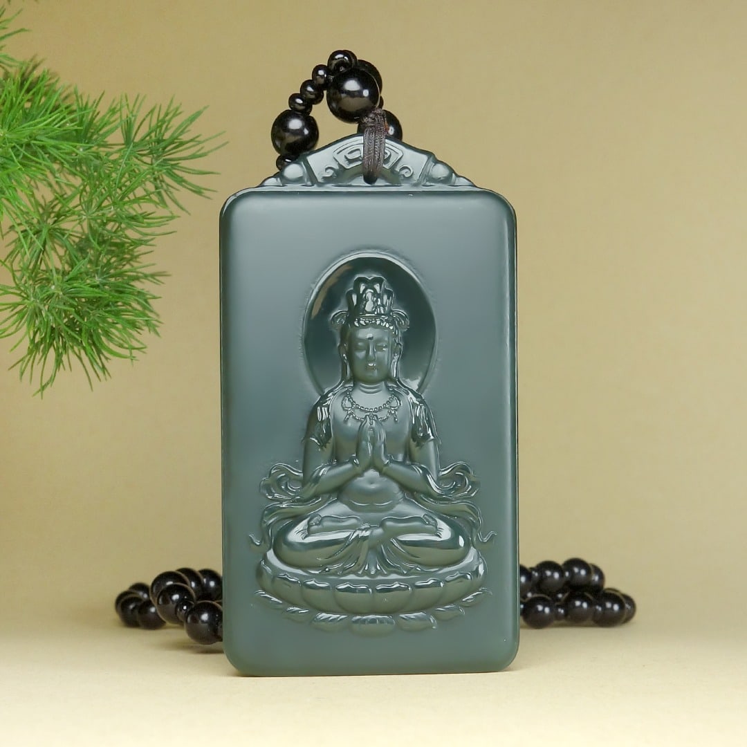 An Exquisite Greenish Jade Statue of Avalokitesvara Pendant: An Exquisite Greenish Jade Statue of Avalokitesvara Pendant,Size:2.5inx1.4inx0.4in 青玉观音像挂件