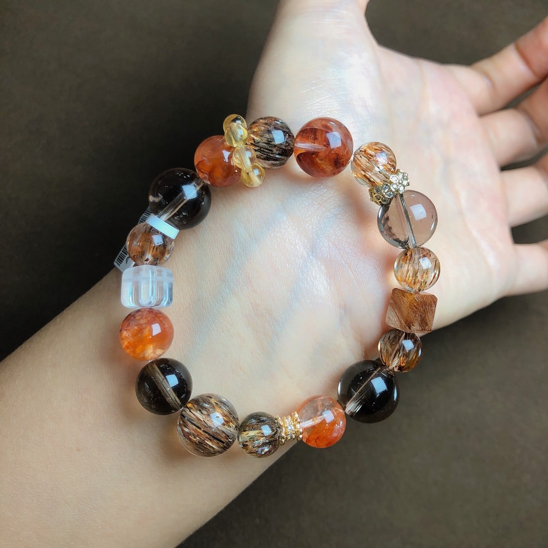 An Exquisite Crystal Bracelets - 2