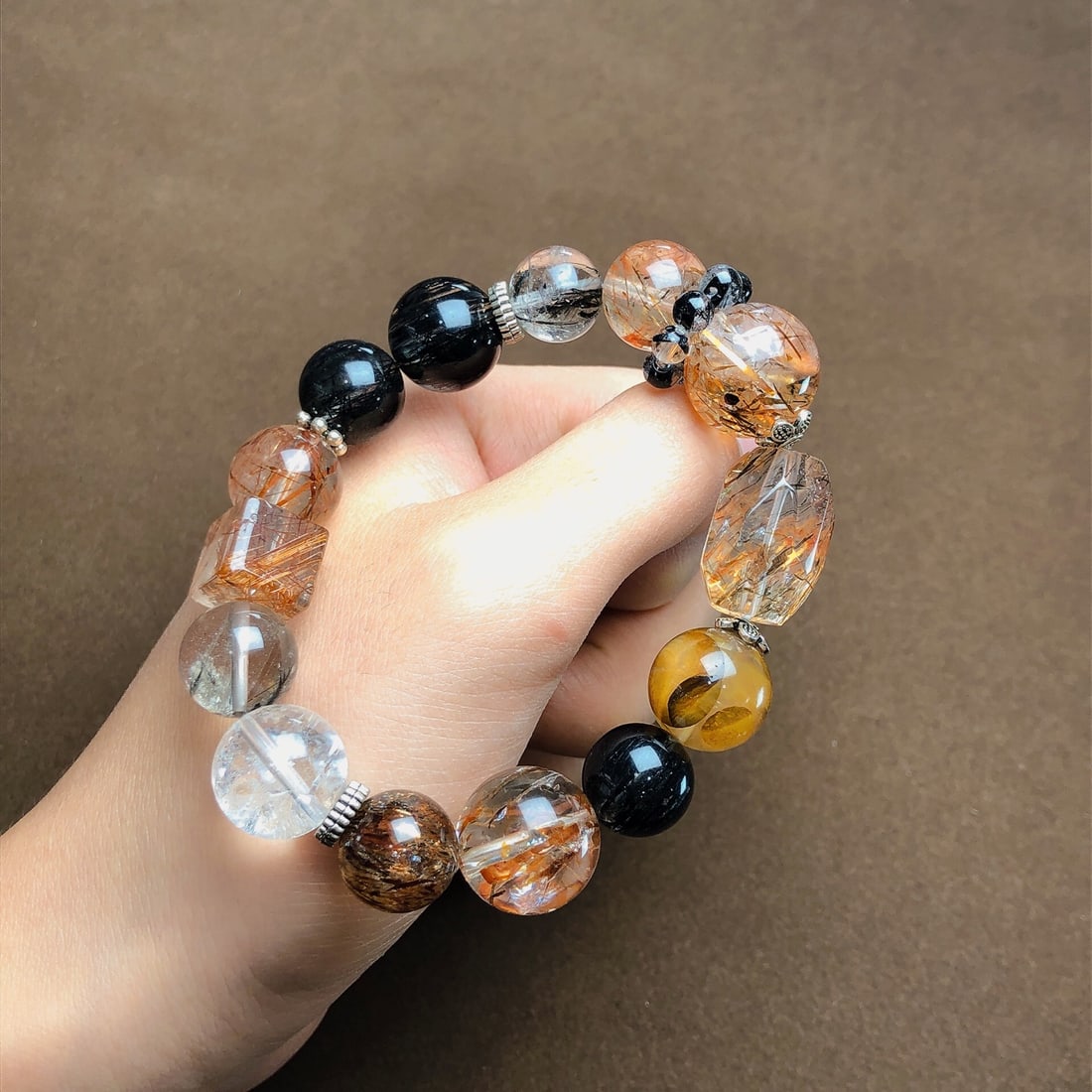 An Exquisite Crystal Bracelets - 2