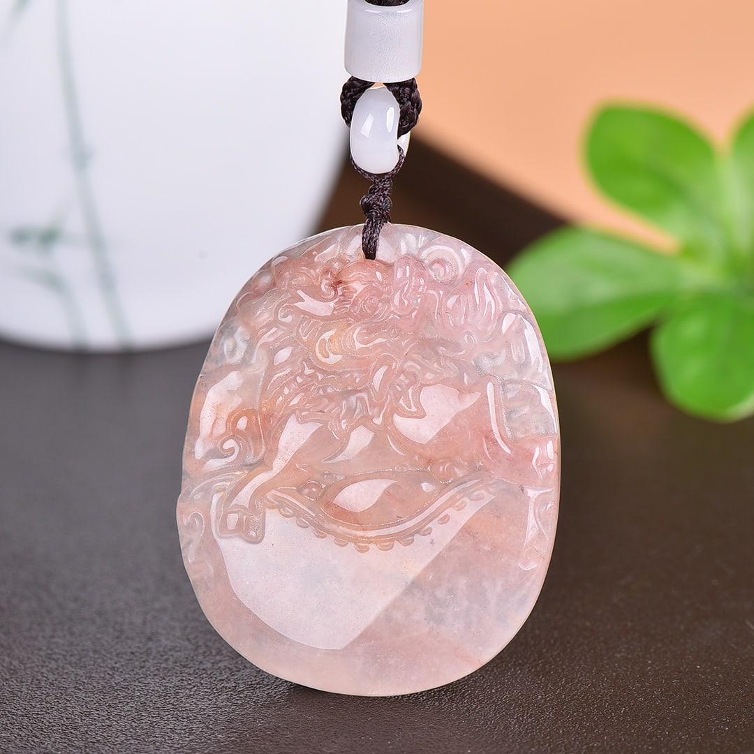 An Exquisite Red Jade Kylin Pattern Pendant: An Exquisite Red Jade Kylin Pattern Pendant,Size:1.7inx2in 红玉麒麟纹挂件