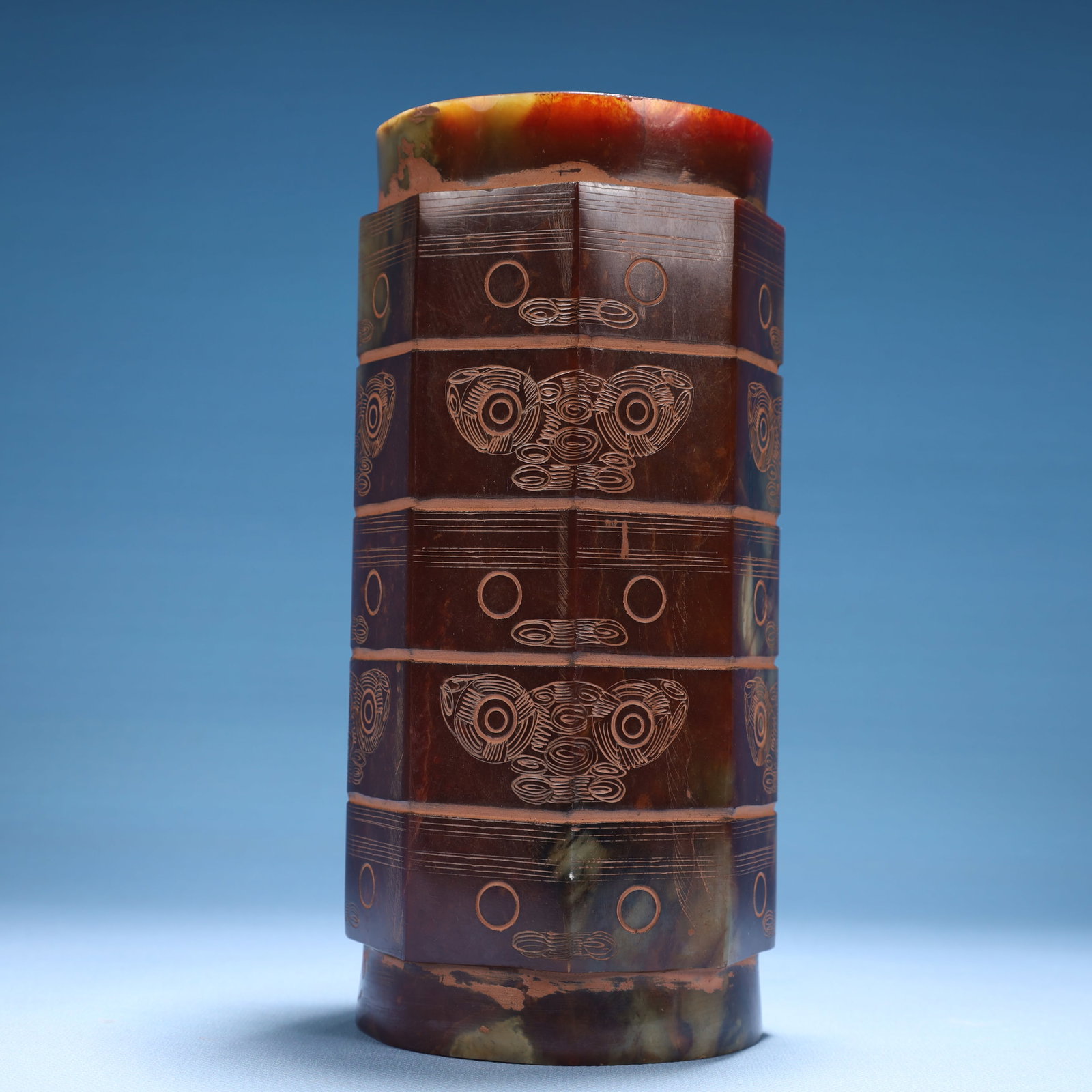 An Archaic Hongshan Culture Yellow Jade Cong: An Archaic Hongshan Culture Yellow Jade Cong,Ancient Time,China,Size:3.7inx8.3in,Weight:2300g 红山文化黄玉琮,中国新石器时&