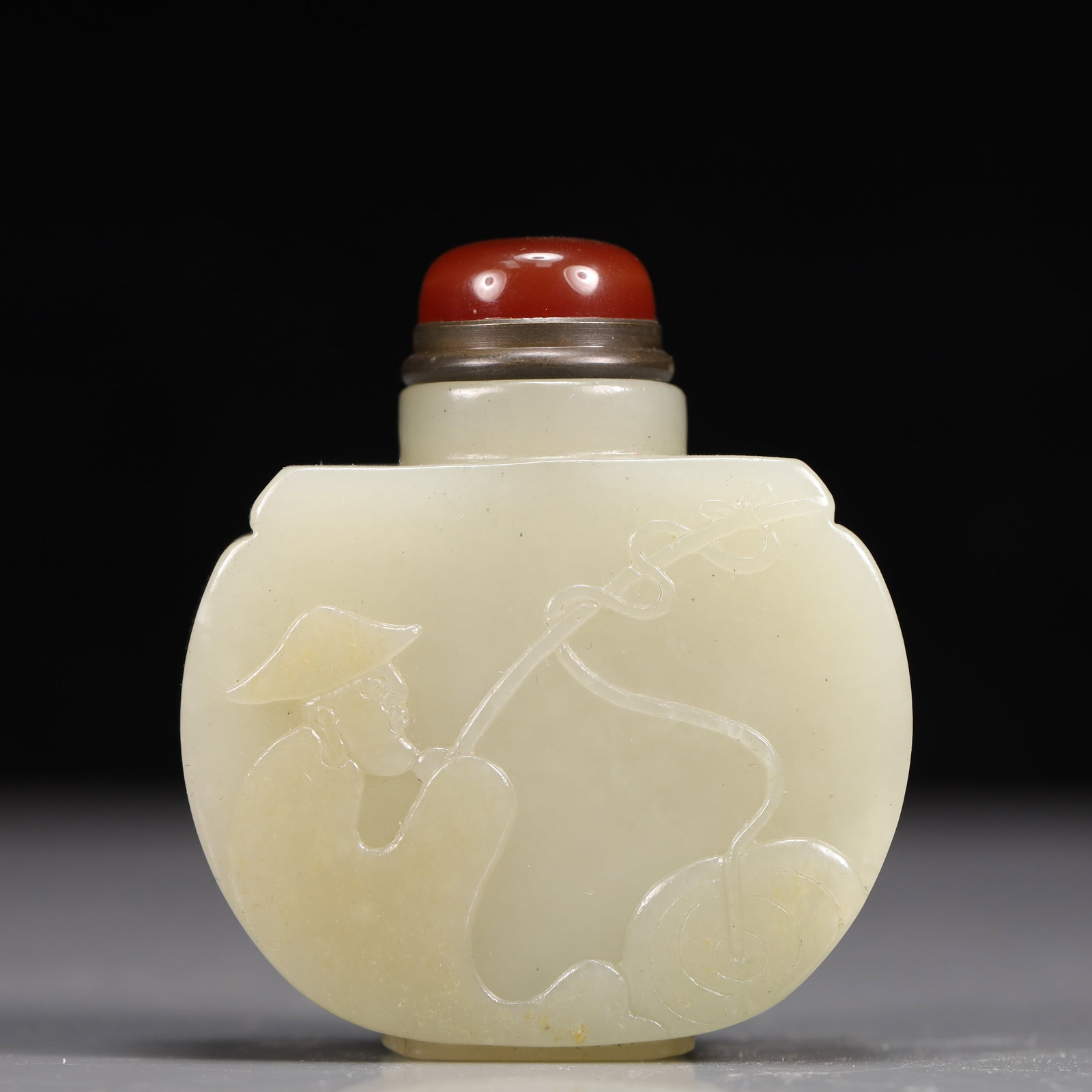 An Exquisite Sapphire Figure Pattern Snuff Bottle, Inlaid Gems (1 of 8)