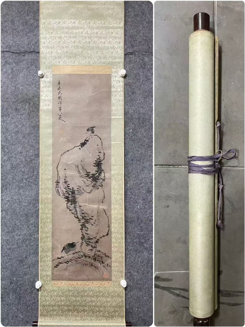 A Chinese Vertical Scroll Ink Painting of Bird on Paper (1 of 8)
