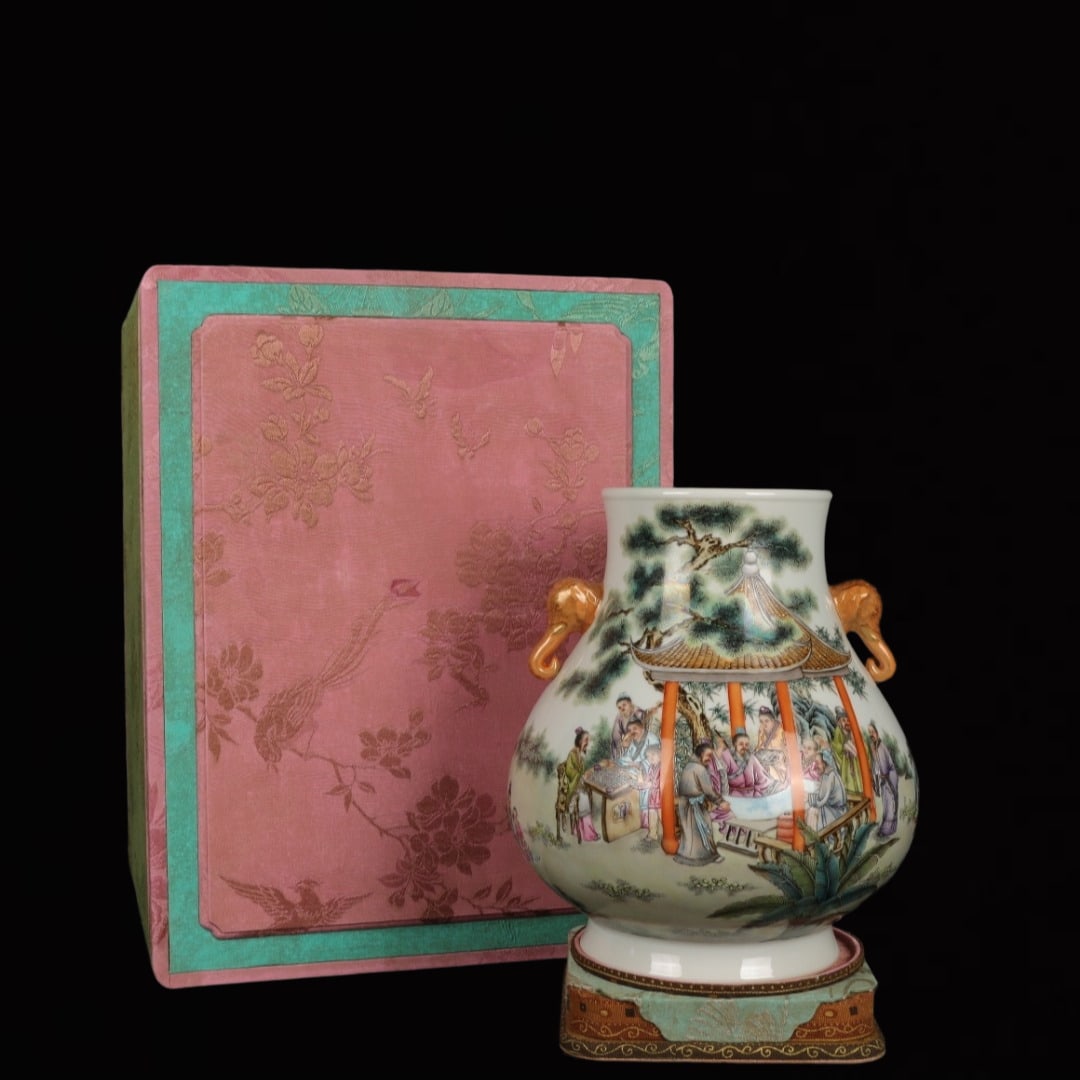 An Exquisite Famille-Rose Character and Story Pattern Double-Ears Jar,with poem: An Exquisite Famille-Rose Character and Story Pattern Double-Ears Jar,with poem,Qing Dynasty,China,Qianlong Six-character Mark,Size:9.3inx8.3in 粉彩人物故事纹