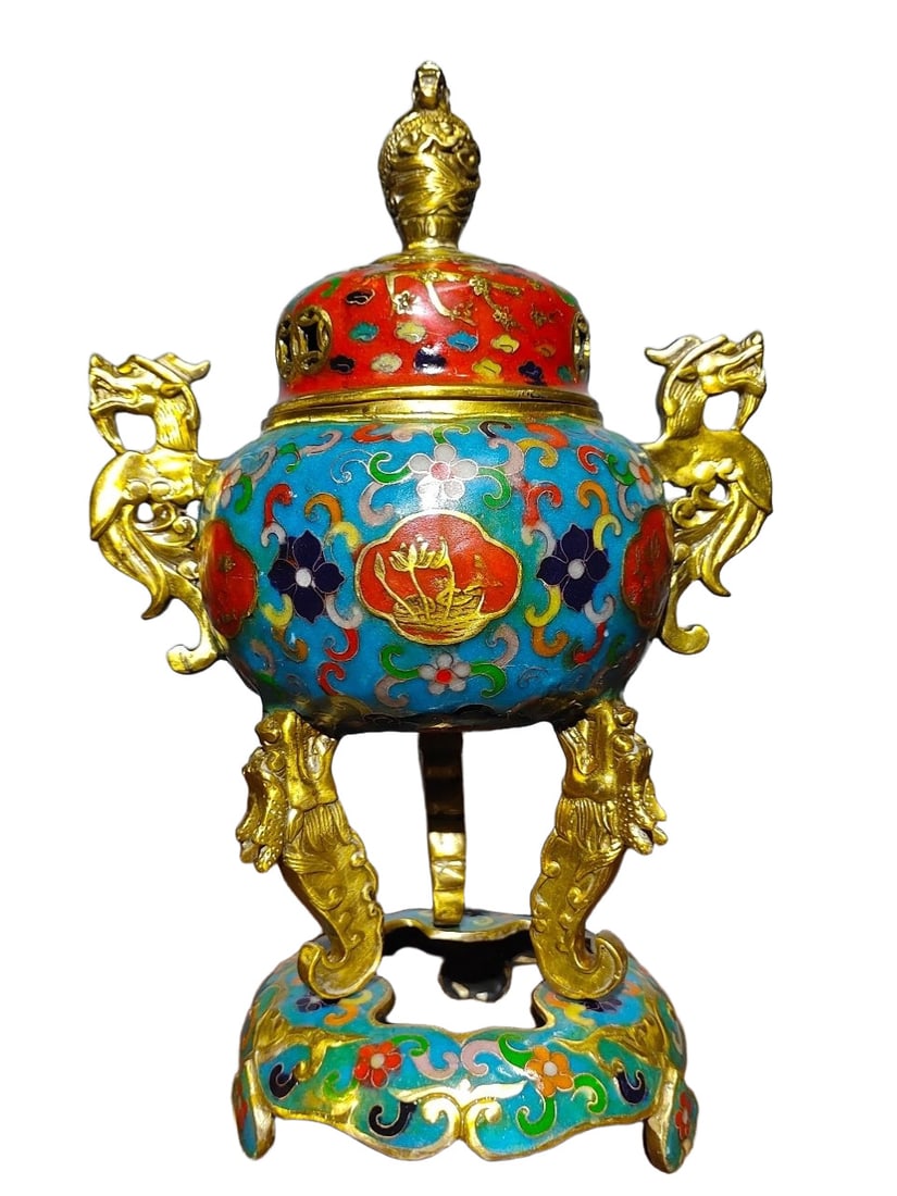 An Exquisite Gilt Bronze Cloisonne Lotus Pattern Dragon-Ears Tripod Censer: An Exquisite Gilt Bronze Cloisonne Lotus Pattern Dragon-Ears Tripod Censer,Qing Dynasty,China,Qianlong Four-character Mark,Size:11.8inx8.3inx5.3in,Weight:1960g 铜鎏金景泰