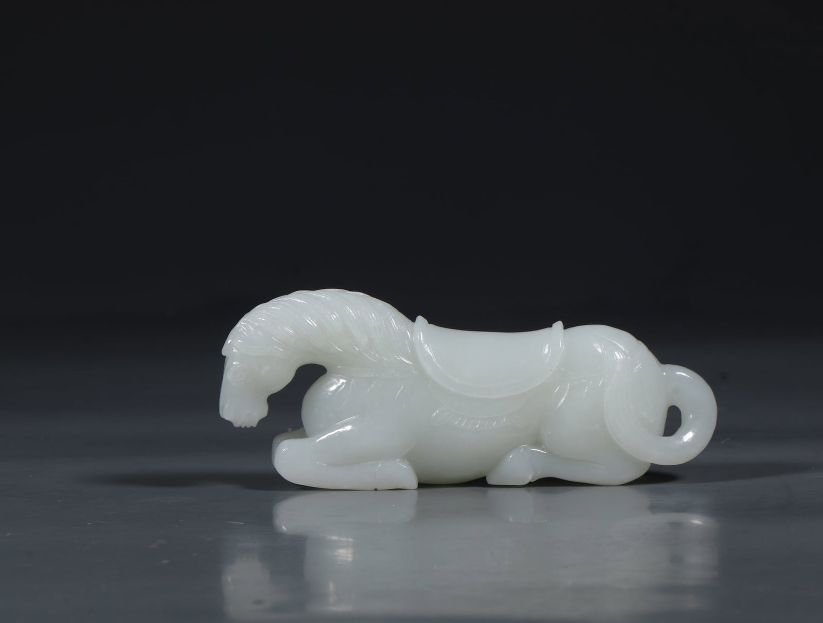 An Exquisite White Jade Horse Ornament (1 of 8)