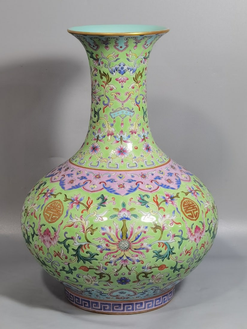 A Rare Green Ground Famille-Rose Lotus Pattern Vase (1 of 9)