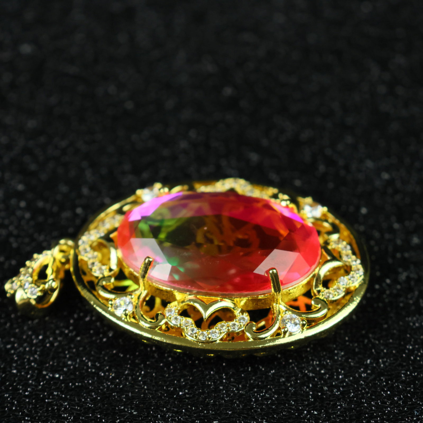 An Exquisite Pendant - 7