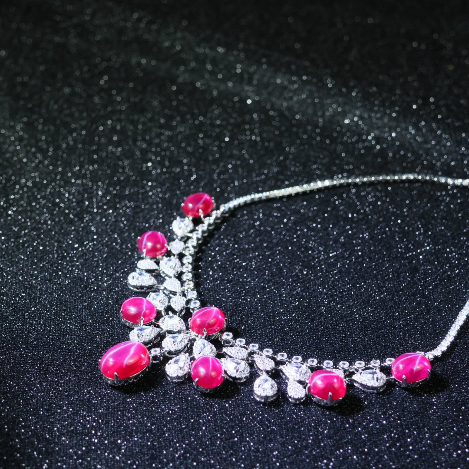 An Exquisite Necklace - 7