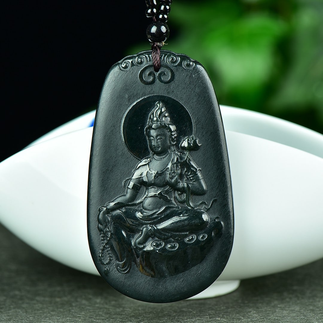 An Exquisite Sapphire Landscape and Avalokitesvara Pattern Pendant: An Exquisite Sapphire Landscape and Avalokitesvara Pattern Pendant,Size:1.5inx2.6in 寓意:吉祥 普度众生 保平安 
