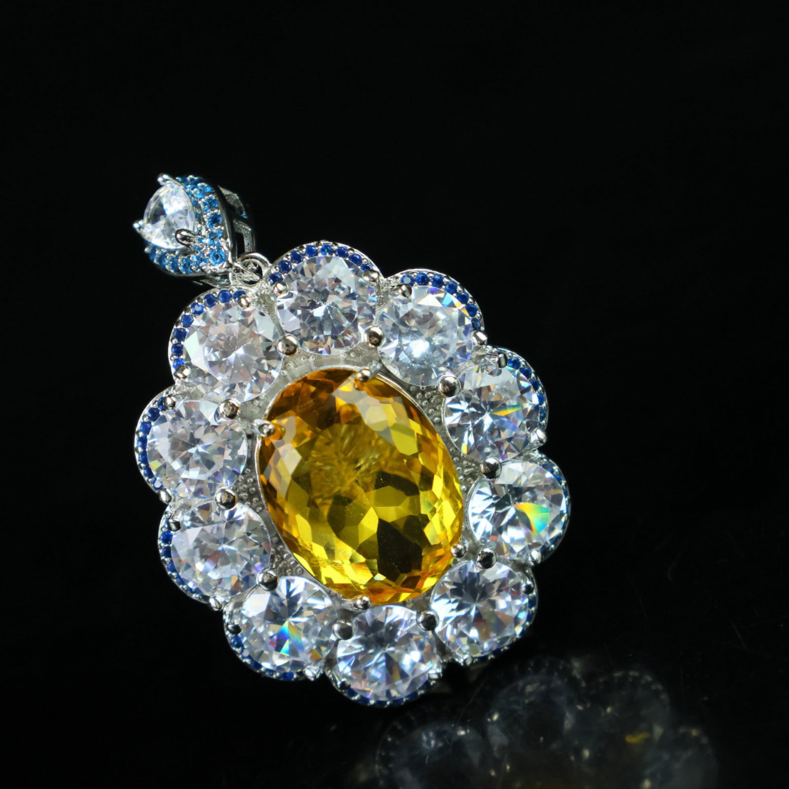 An Exquisite Pendant - 2