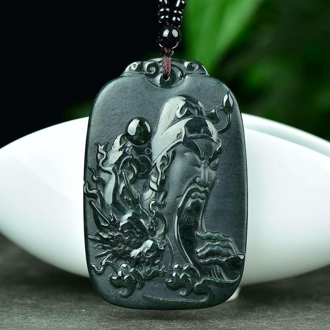 An Exquisite Jasper Figure Pattern Pendant - 2