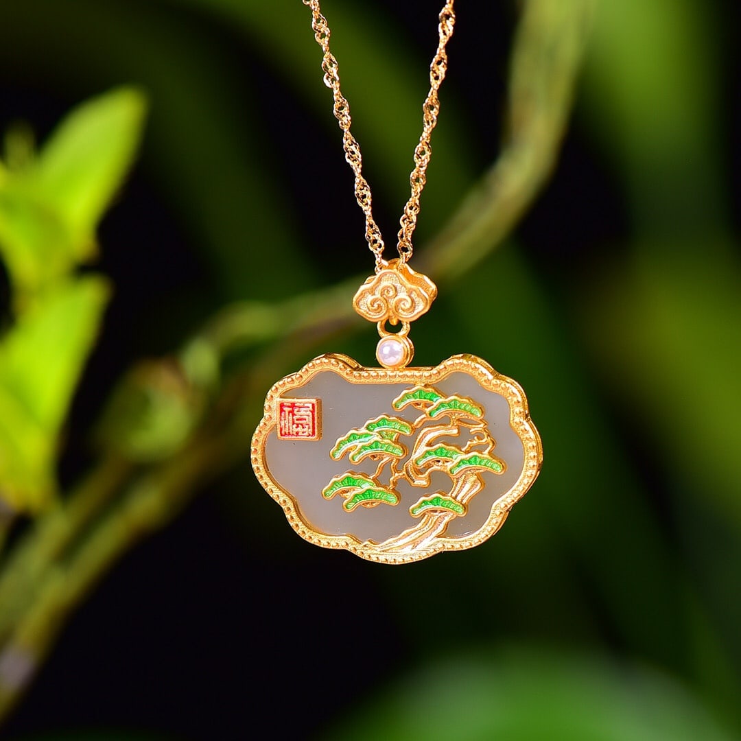 An Exquisite Sterling Silver-Gold Plated Inlaid White Jade Enamel Necklace, Inlaid Pearl: An Exquisite Sterling Silver-Gold Plated Inlaid White Jade Enamel Necklace, Inlaid Pearl,Size:0.7inx0.9in 