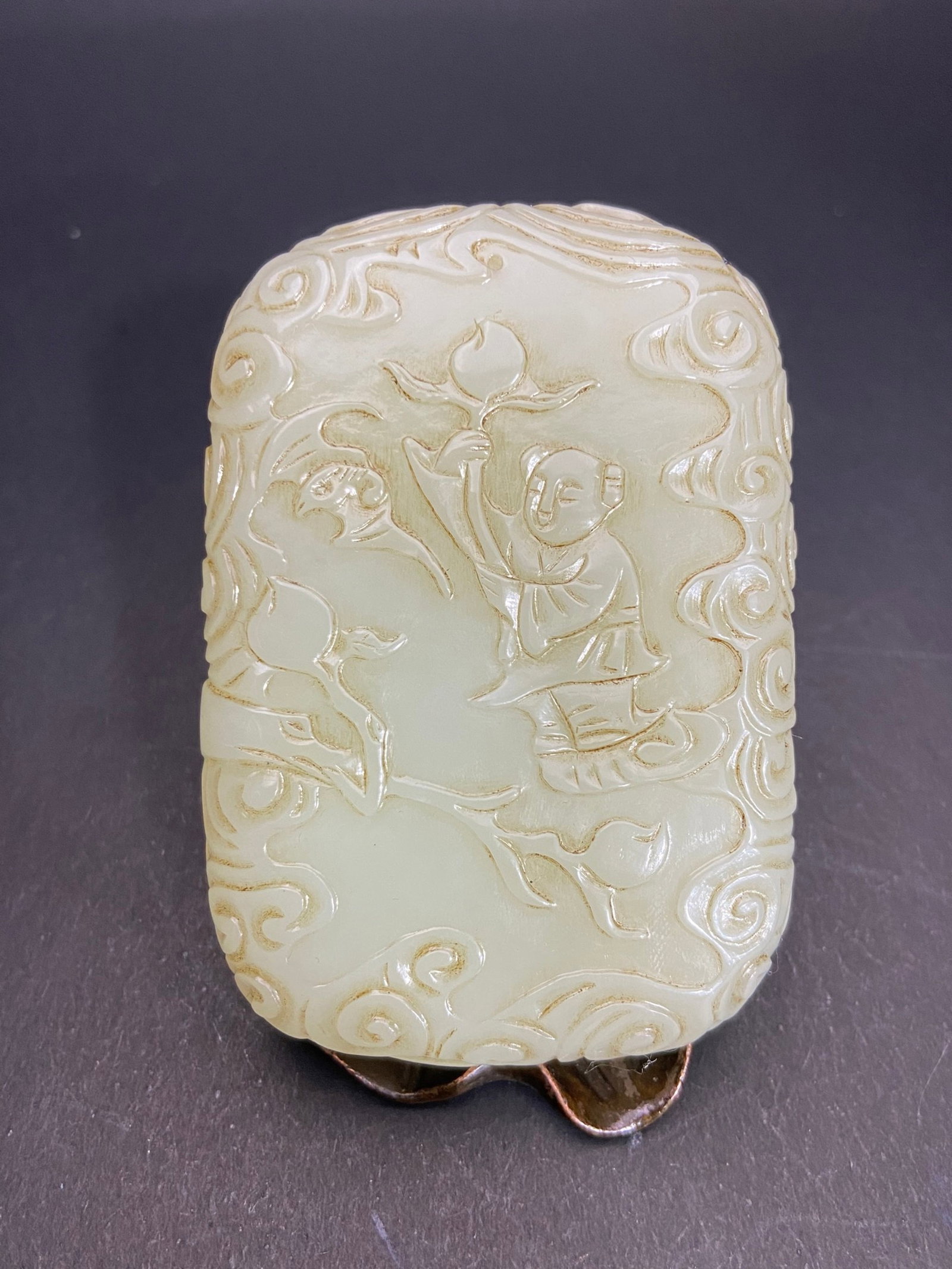 An Exquisite White Jade Figure Auspicious Cloud and Dragon Pattern Pendant (1 of 7)