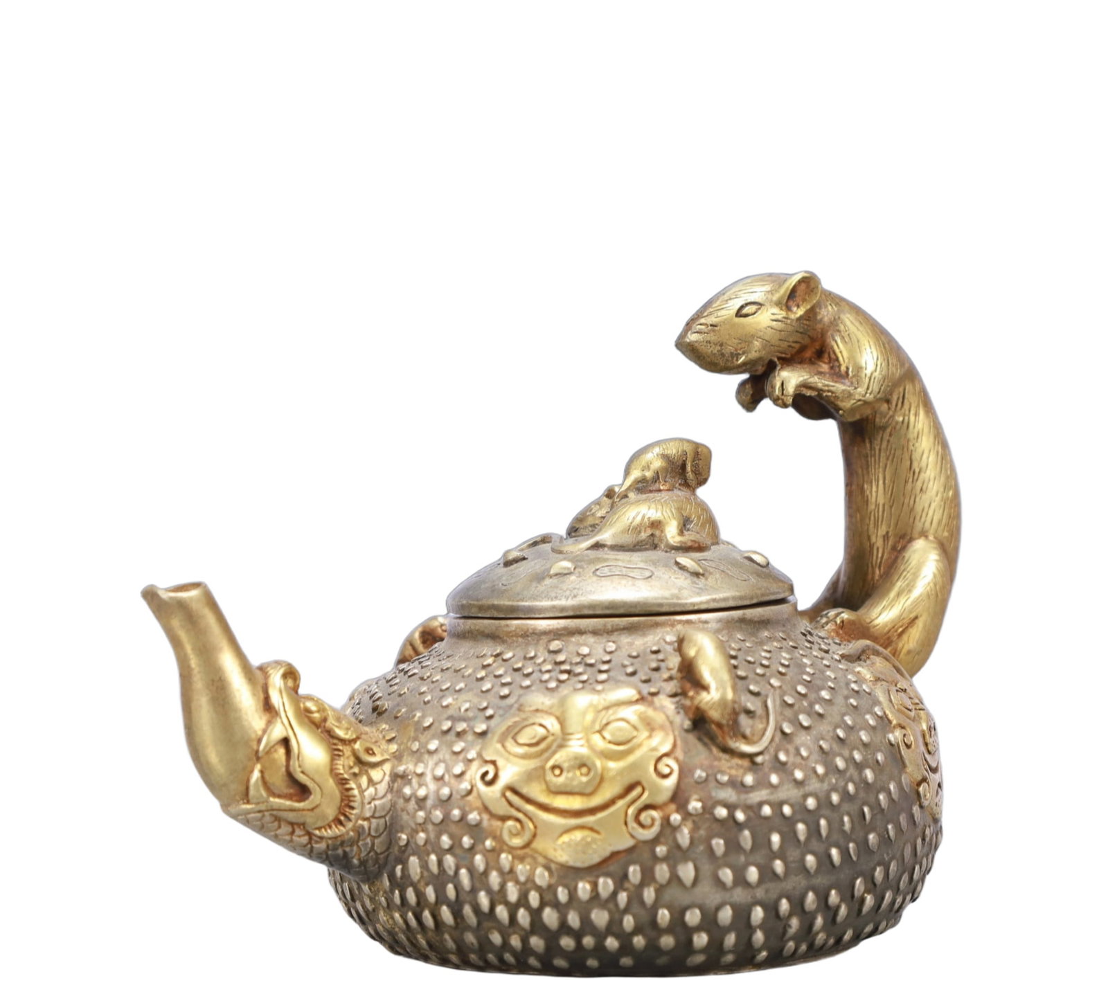 A Rare Gilt Silver Mouse Pattern Ewer - 4