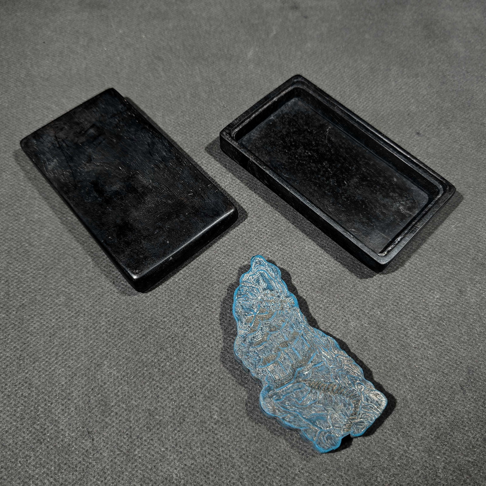 An Exquisite Landscape Pattern Inkstone - 3