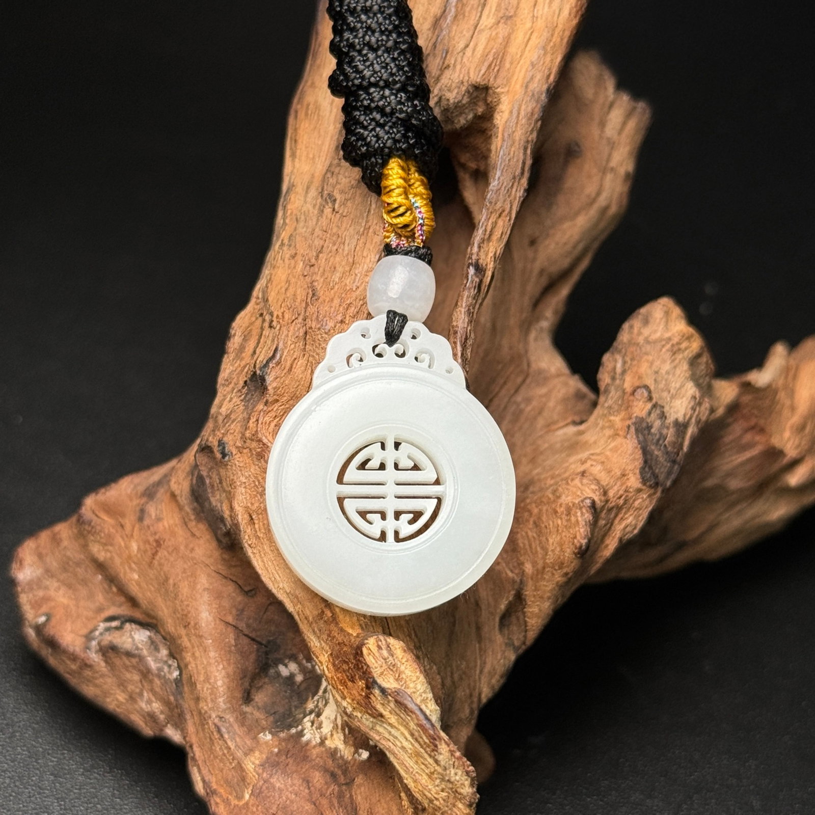 An Exquisite White Jade Hollow Shou-Character Pendant (1 of 7)