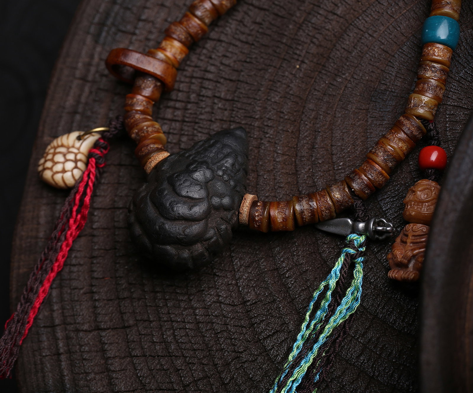 An Exquisite Pendant - 2