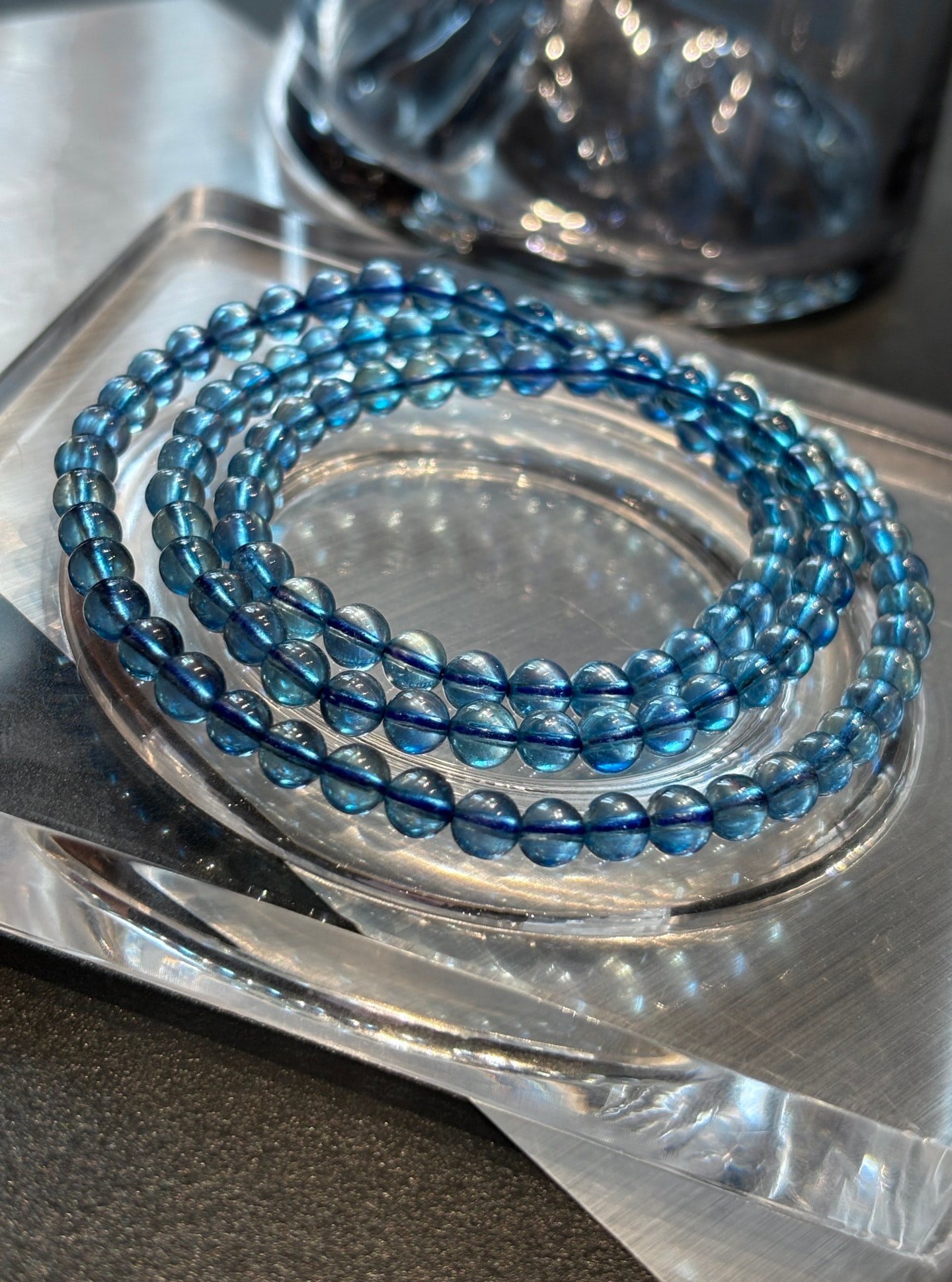 An Exquisite Aquamarine Bracelets: An Exquisite Aquamarine Bracelets,Size:5.2mm,Weight:21g 海蓝宝手串