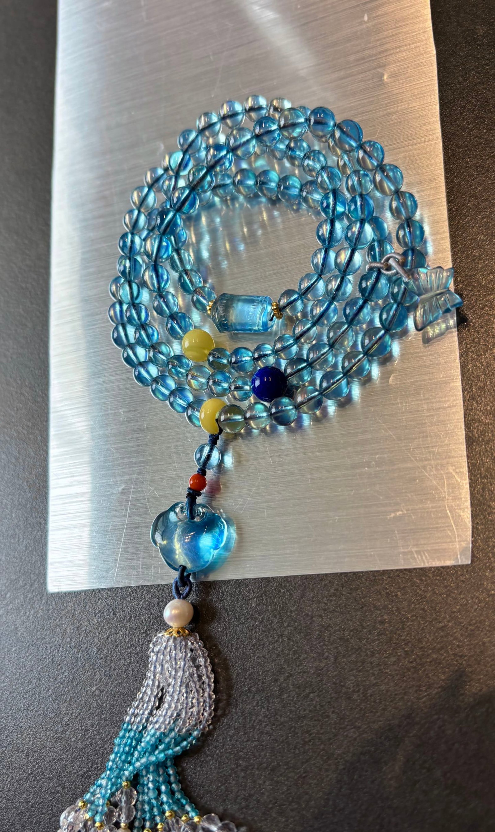 An Exquisite Aquamarine Bracelets: An Exquisite Aquamarine Bracelets,Size:6.2mm,Weight:43g 海蓝宝手串