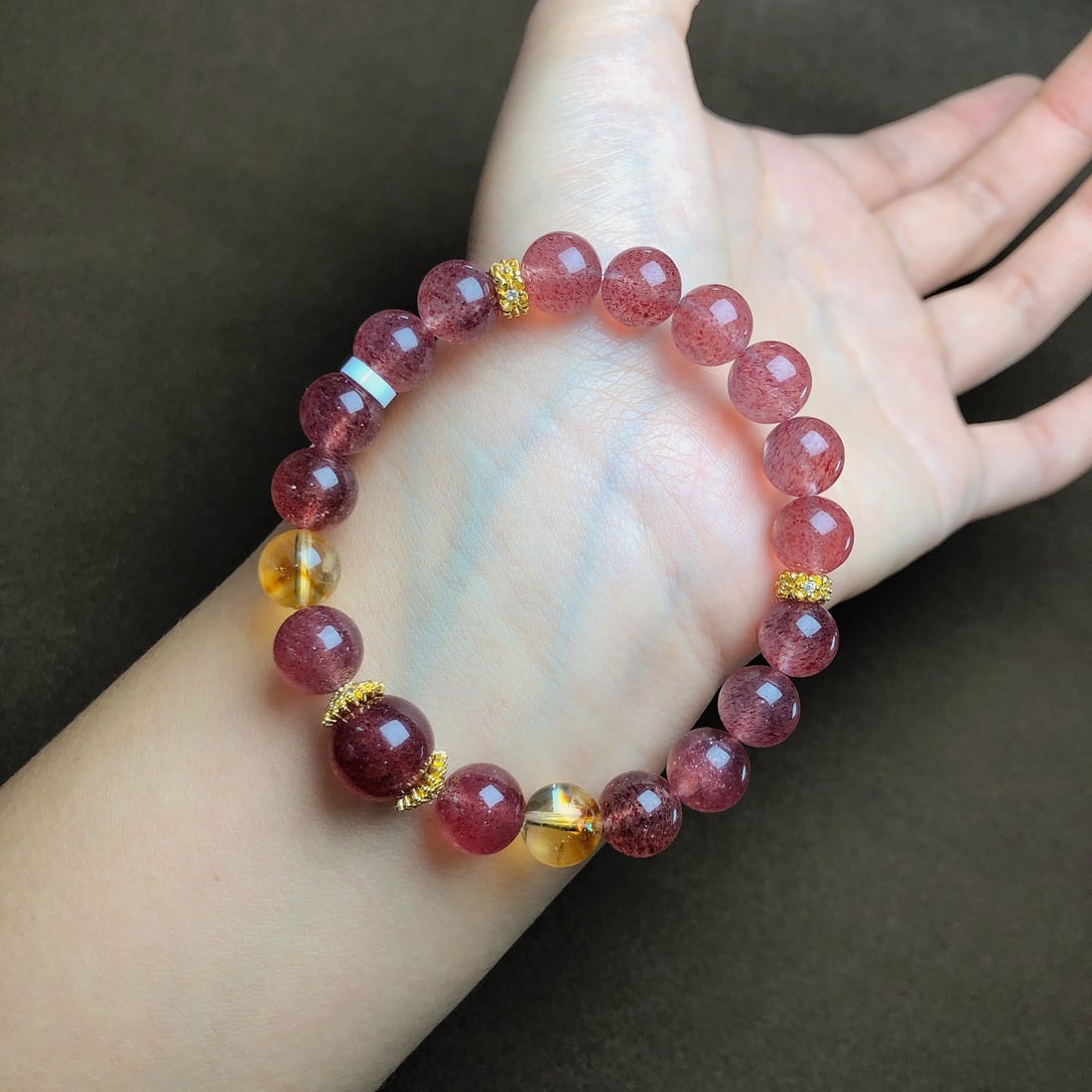 An Exquisite Crystal Bracelets - 2