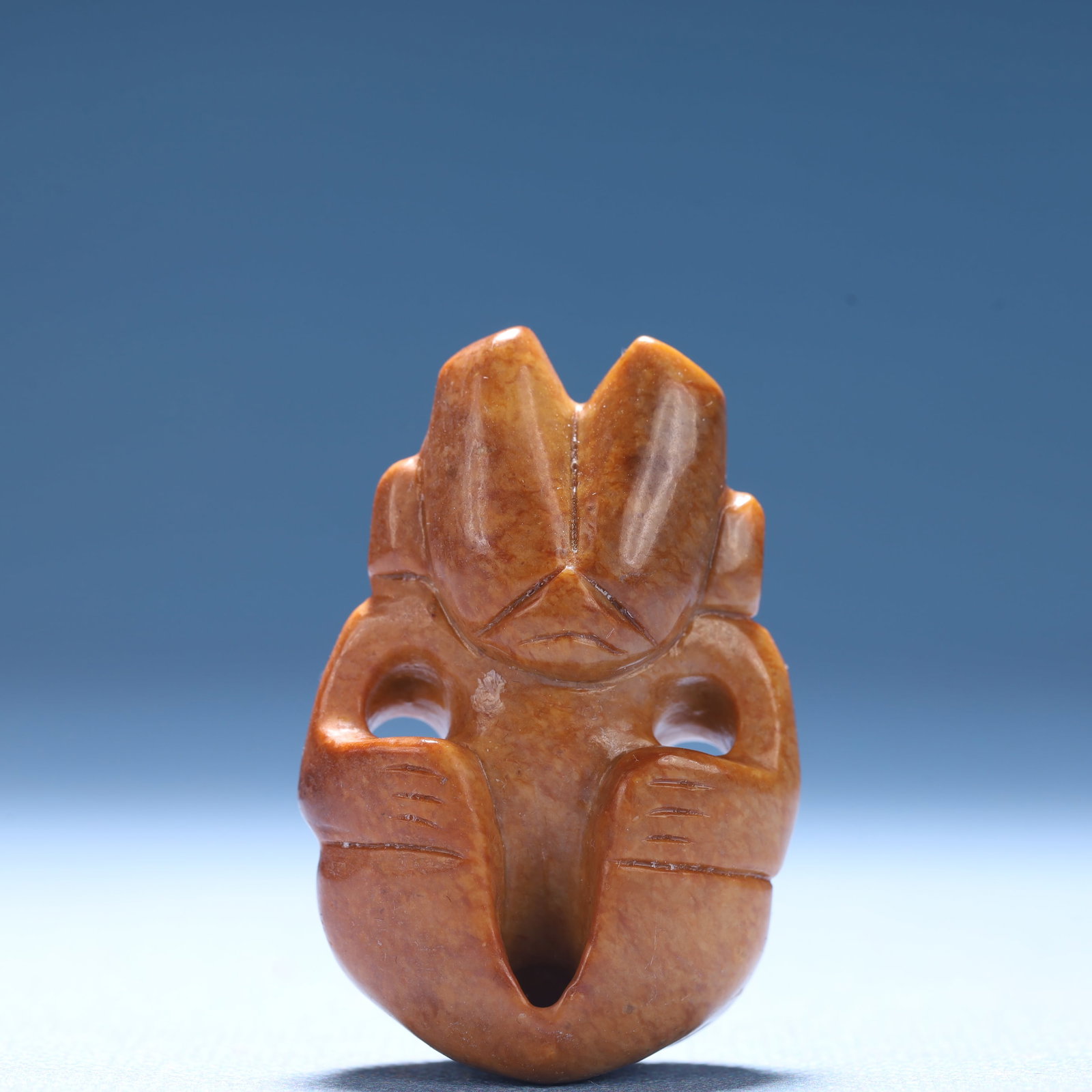 An Archaic Hongshan Culture Yellow Jade Figure Ornament: An Archaic Hongshan Culture Yellow Jade Figure Ornament,Ancient Time,China,Size:1.3inx0.7inx1.9in,Weight:33g 红山文化黄玉人物摆件,中&#