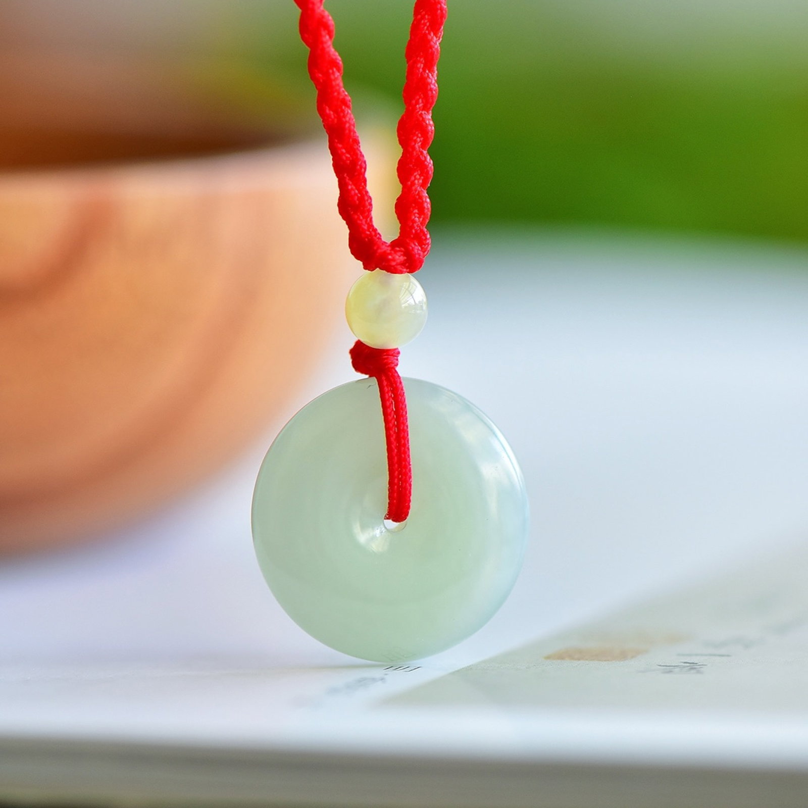 An Exquisite Greenish Jade Pendant: An Exquisite Greenish Jade Pendant,Size:20mmx20mmx5mm 寓意:吉祥平安扣,玉脂白润,无裂无纹 青白஍