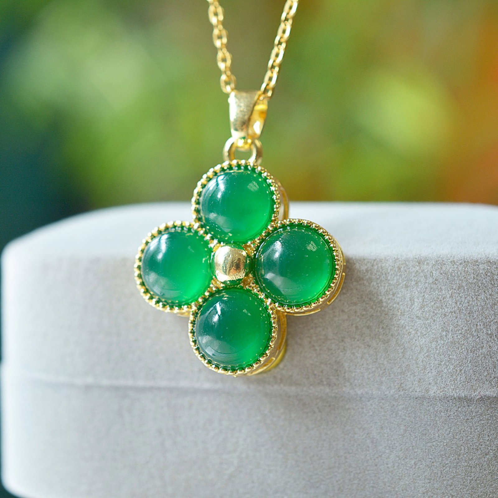 An Exquisite Pendant: An Exquisite Pendant,Size:8mmx8mm 吊坠