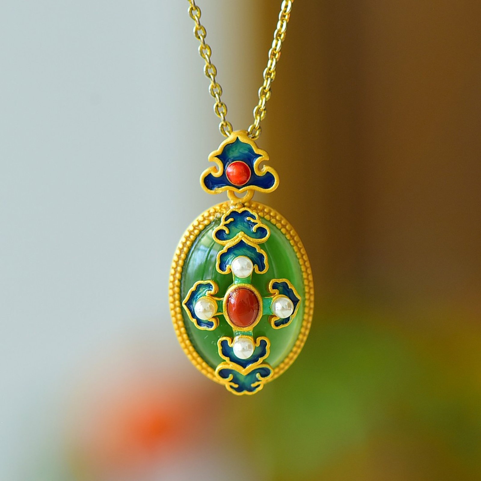 An Exquisite Sterling Silver-Gold Plated Inlaid Jasper Enamel Pendant,Inlaid Pearl: An Exquisite Sterling Silver-Gold Plated Inlaid Jasper Enamel Pendant,Inlaid Pearl 纯银镀金镶碧玉珐琅吊坠,嵌珍珠