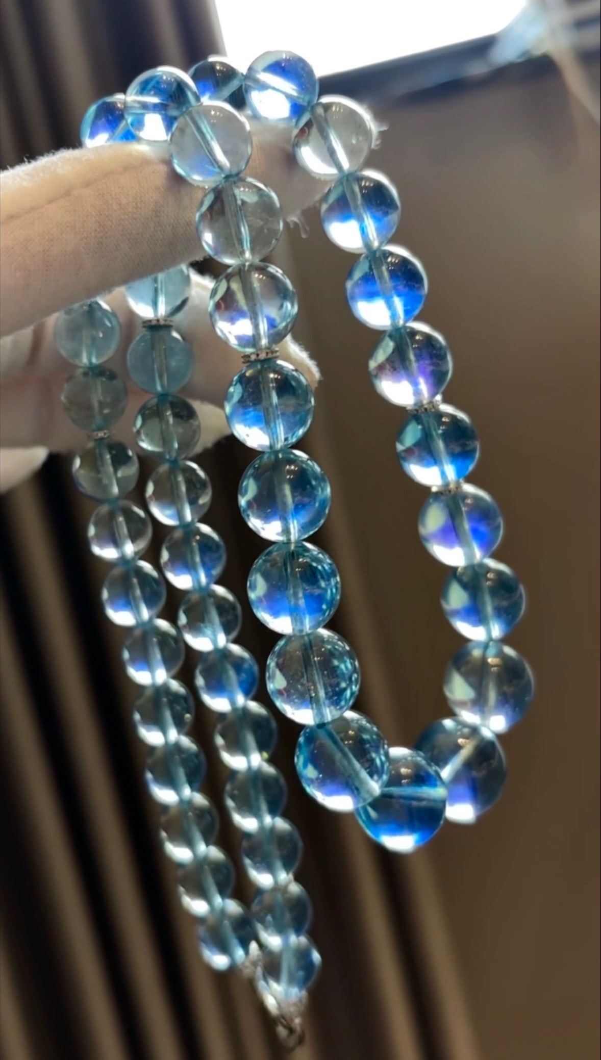 An Exquisite Aquamarine Bracelets: An Exquisite Aquamarine Bracelets,Size:14mm-9.5mm,Weight:94.7g 海蓝宝手串