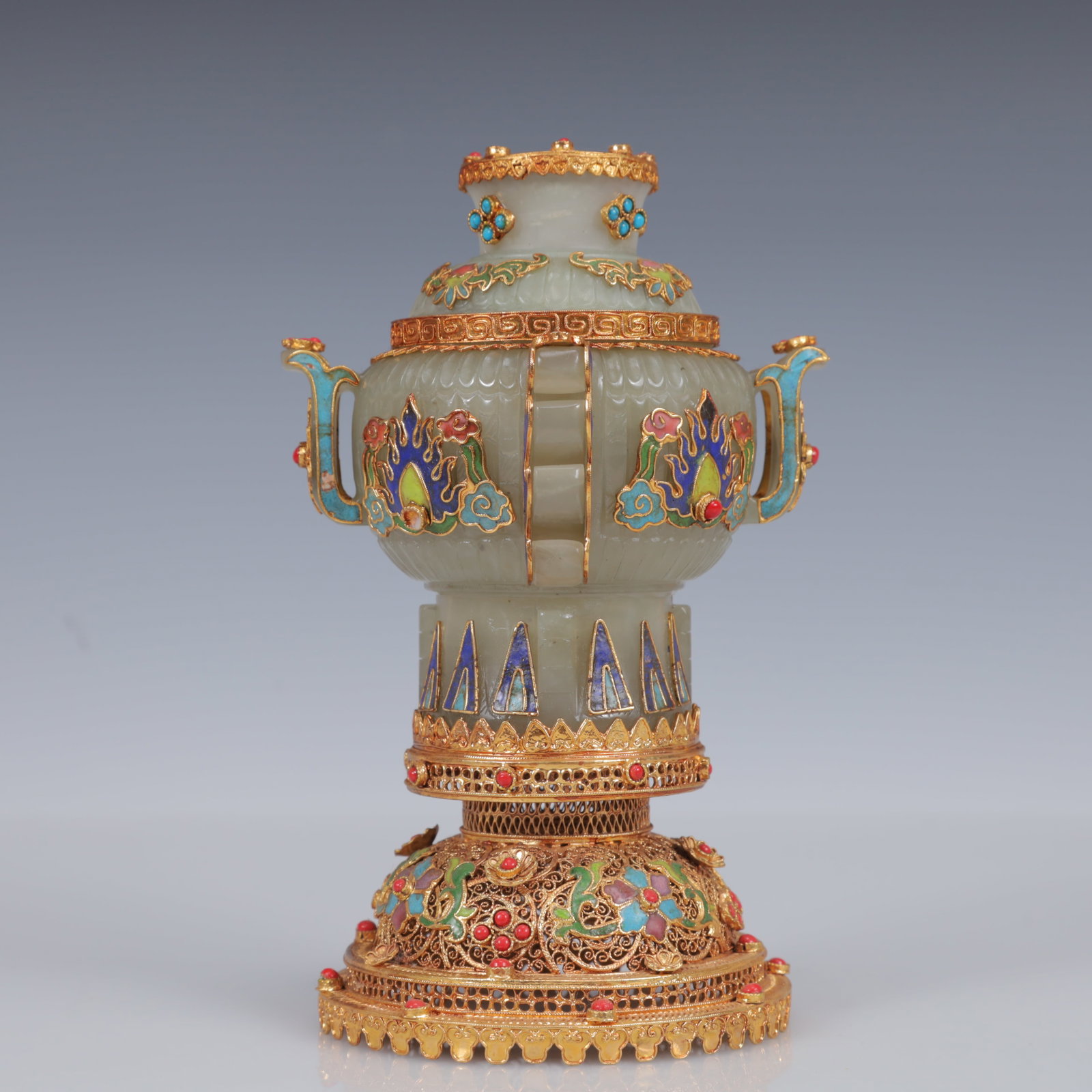 An Exquisite Filigree and Gilding Inlaid White Jade Double-Ears Censer,Inlaid Gems: An Exquisite Filigree and Gilding Inlaid White Jade Double-Ears Censer,Inlaid Gems,Qing Dynasty, China,Qianlong Four-Character Mark,Size:3.9inx7.1in,Weight:650g 花丝鎏金嵌