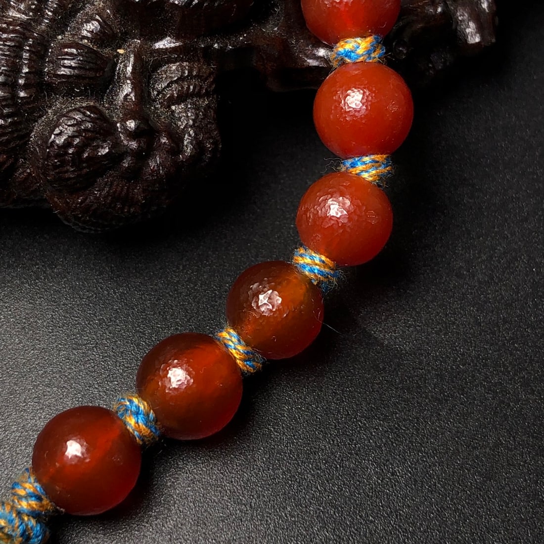 An Exquisite Agate Bracelets - 7