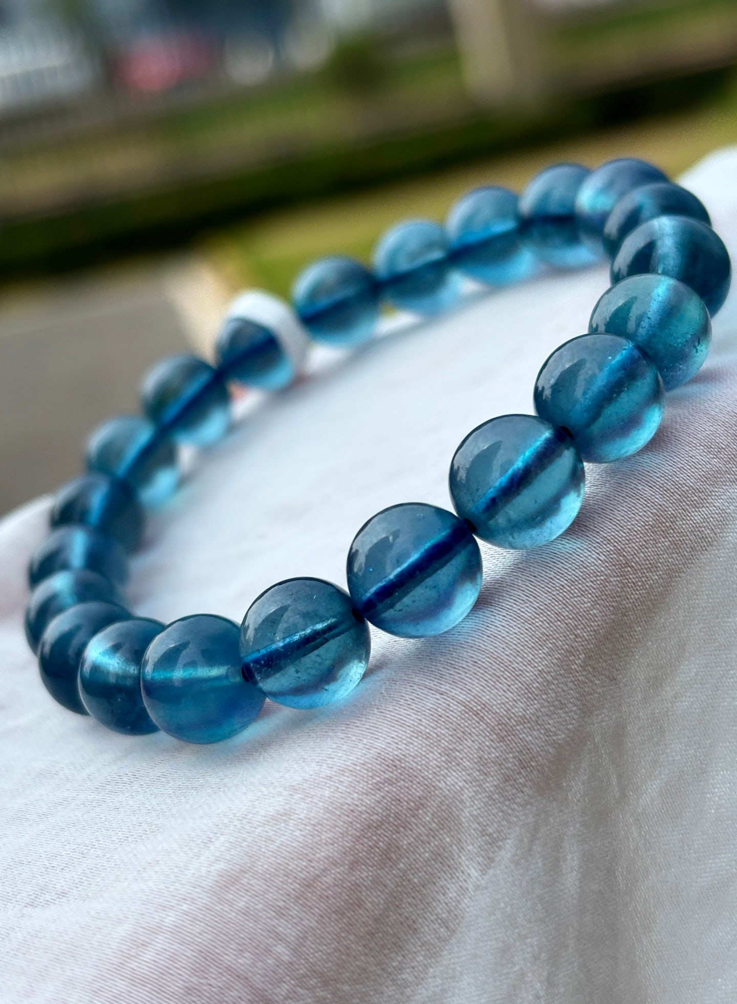 An Exquisite Aquamarine Bracelets: An Exquisite Aquamarine Bracelets,Size:9.4mm,Weight:23.5g 海蓝宝手串
