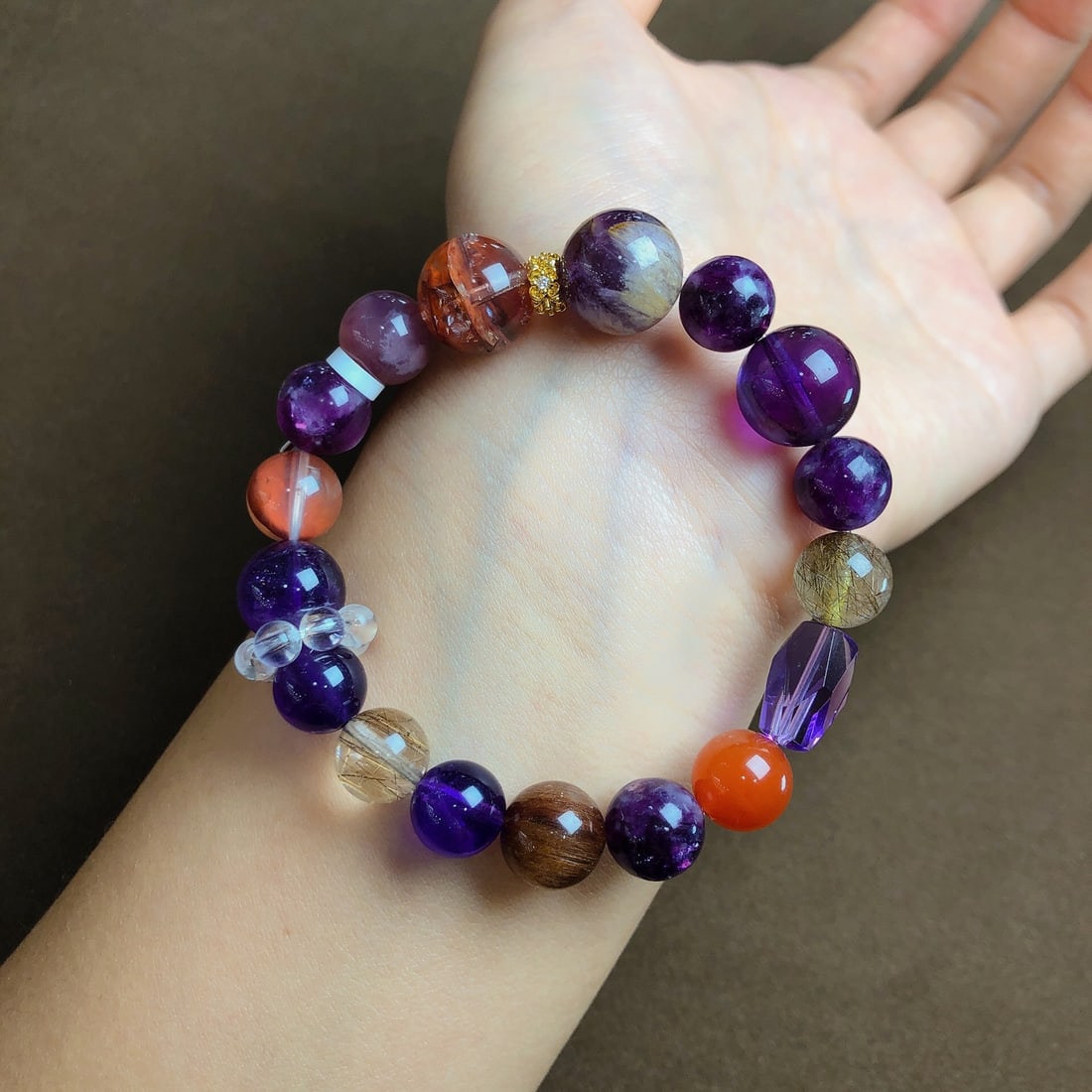 An Exquisite Crystal Bracelets - 2