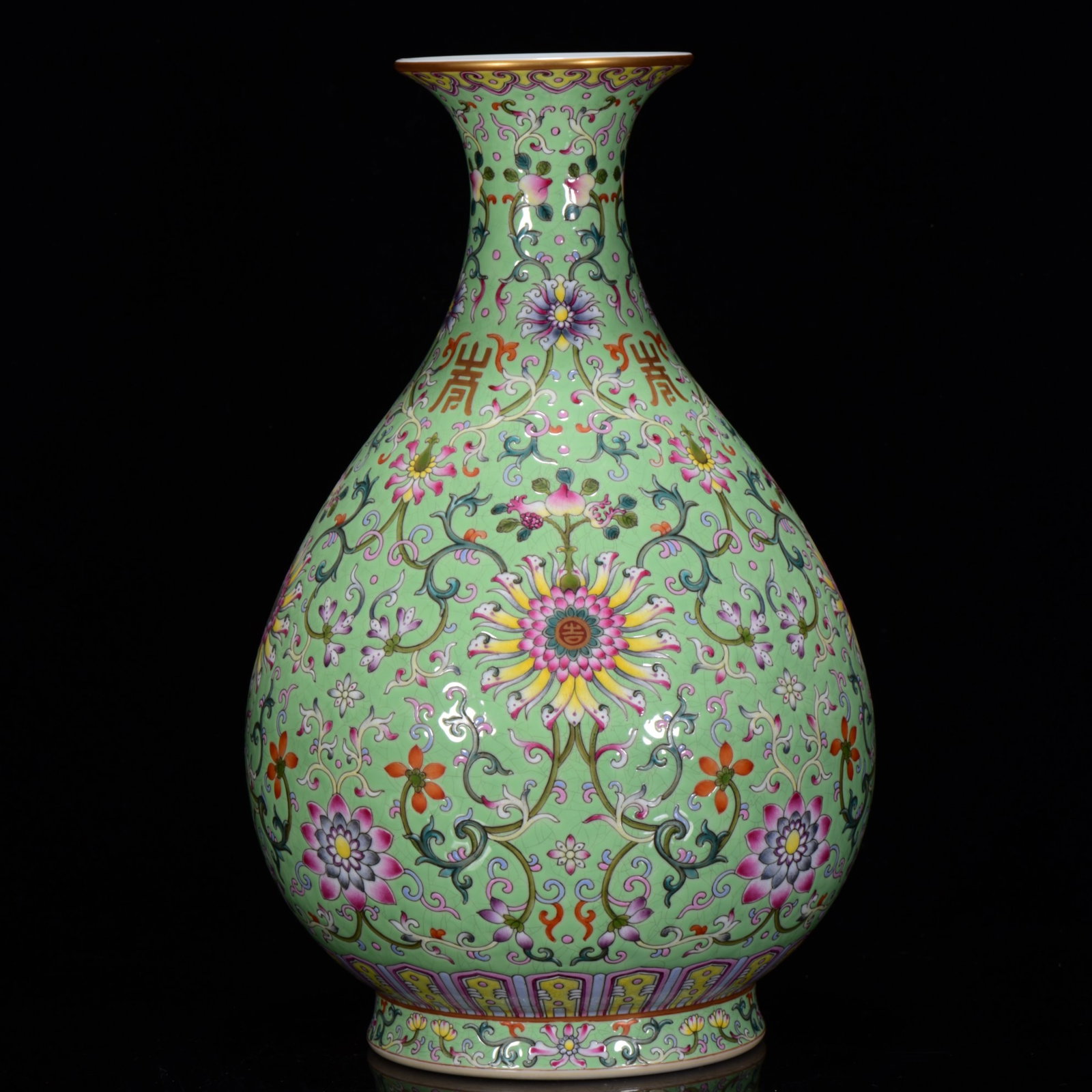A Rare Green Ground Famille-Rose Painted Gold Lotus Pattern Vase (1 of 9)