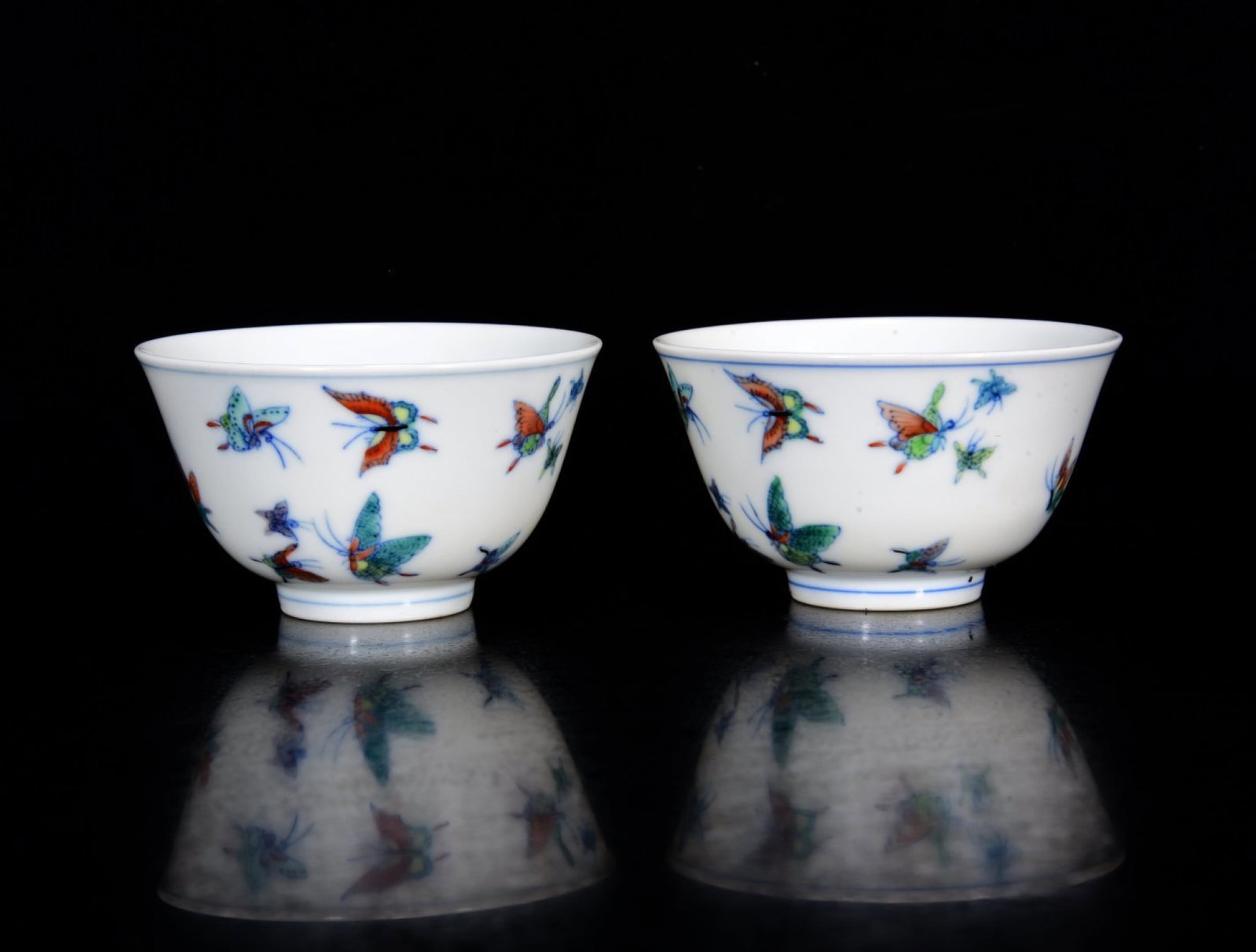 A Pair of Exquisite Doucai Butterfly Pattern Cups (1 of 9)