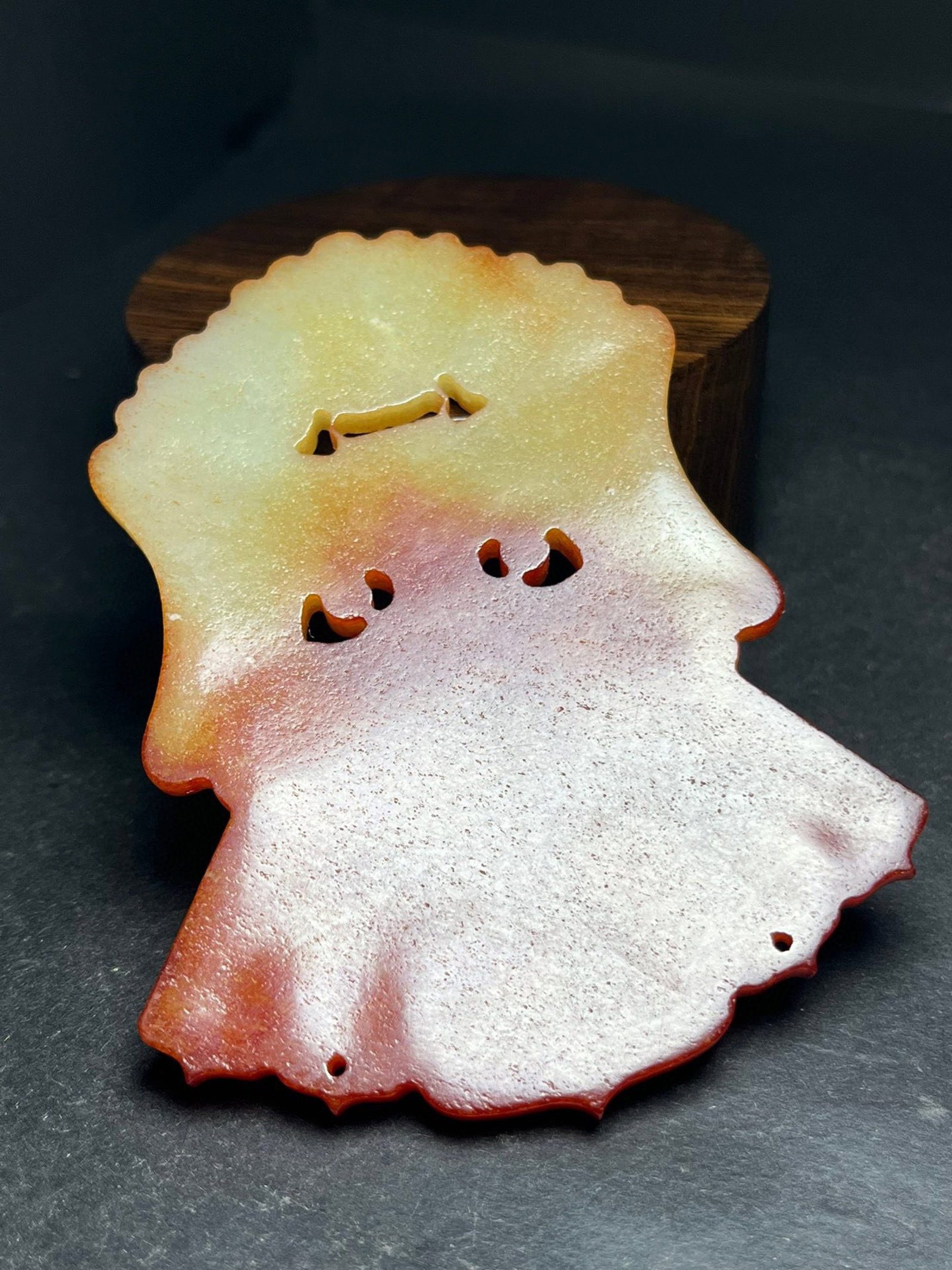 An Exquisite White Jade Phoenix Pattern Mask - 7