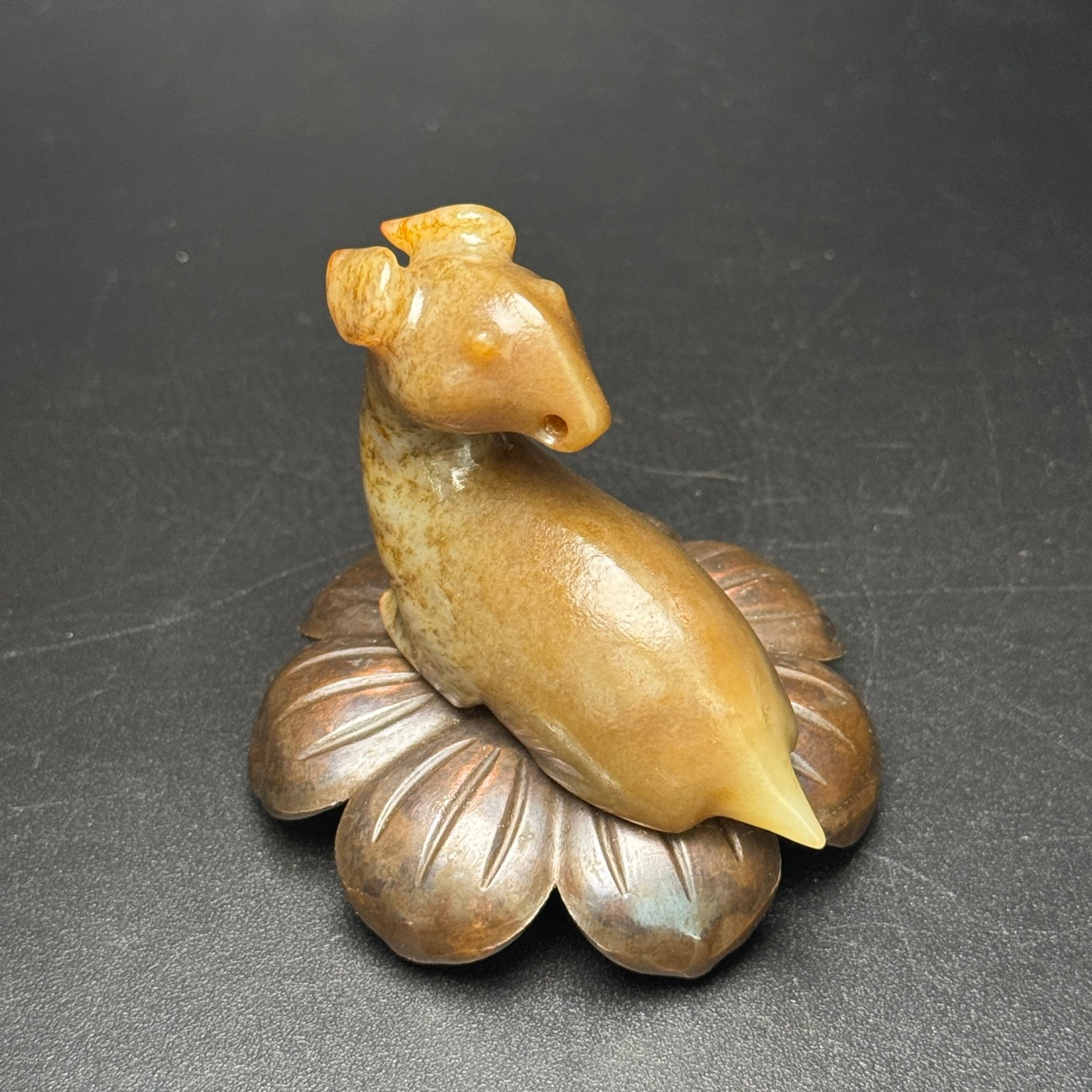 An Exquisite White Jade Deer Pendant: An Exquisite White Jade Deer Pendant,Qing Dynasty,China,Size:42mmx59mmx24mm,Weight:60g 白玉鹿挂件,中国清代
