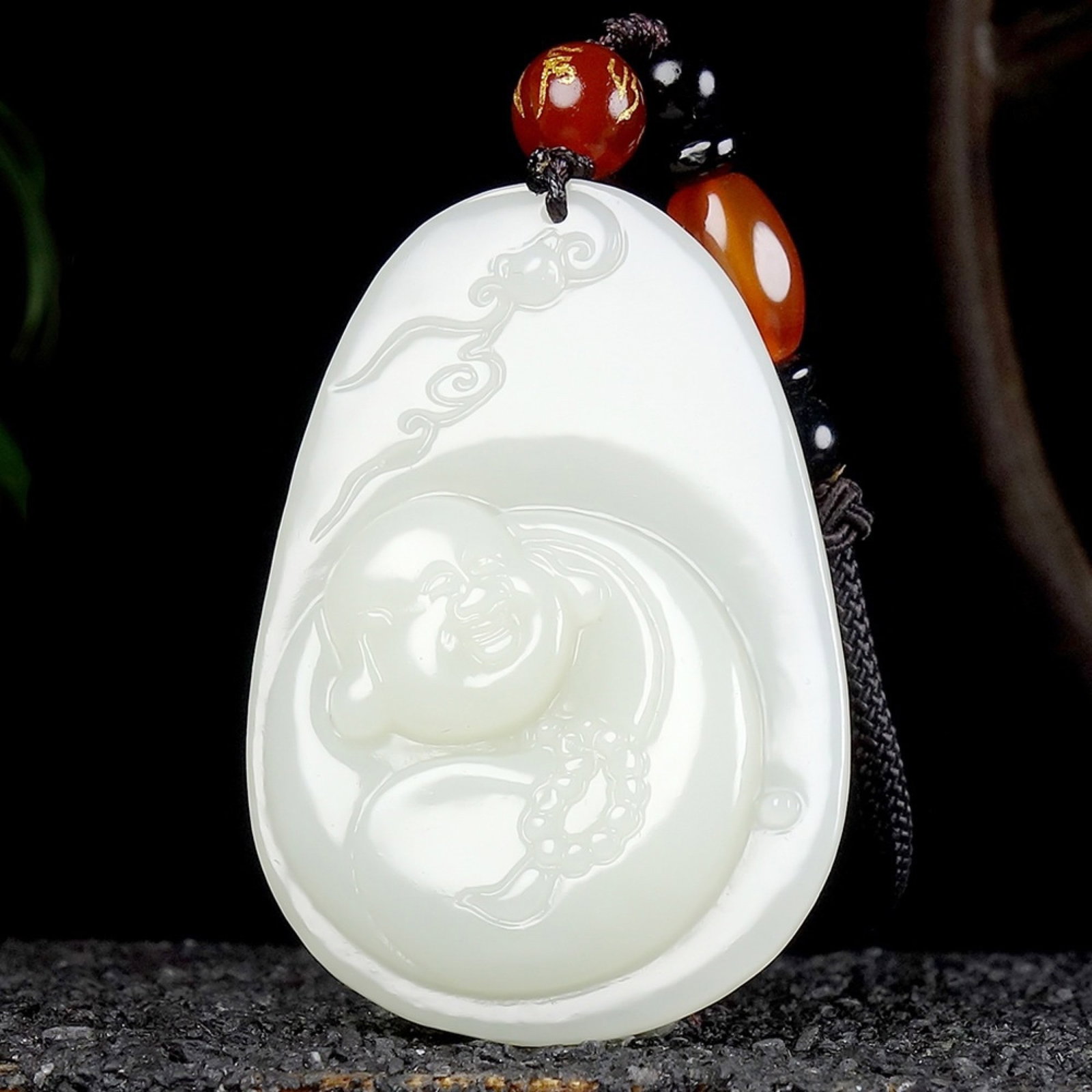 An Exquisite White Jade Statue of Maitreya Buddha Pendant: An Exquisite White Jade Statue of Maitreya Buddha Pendant,Size:52mmx36mmx7mm 白玉弥勒佛像挂件