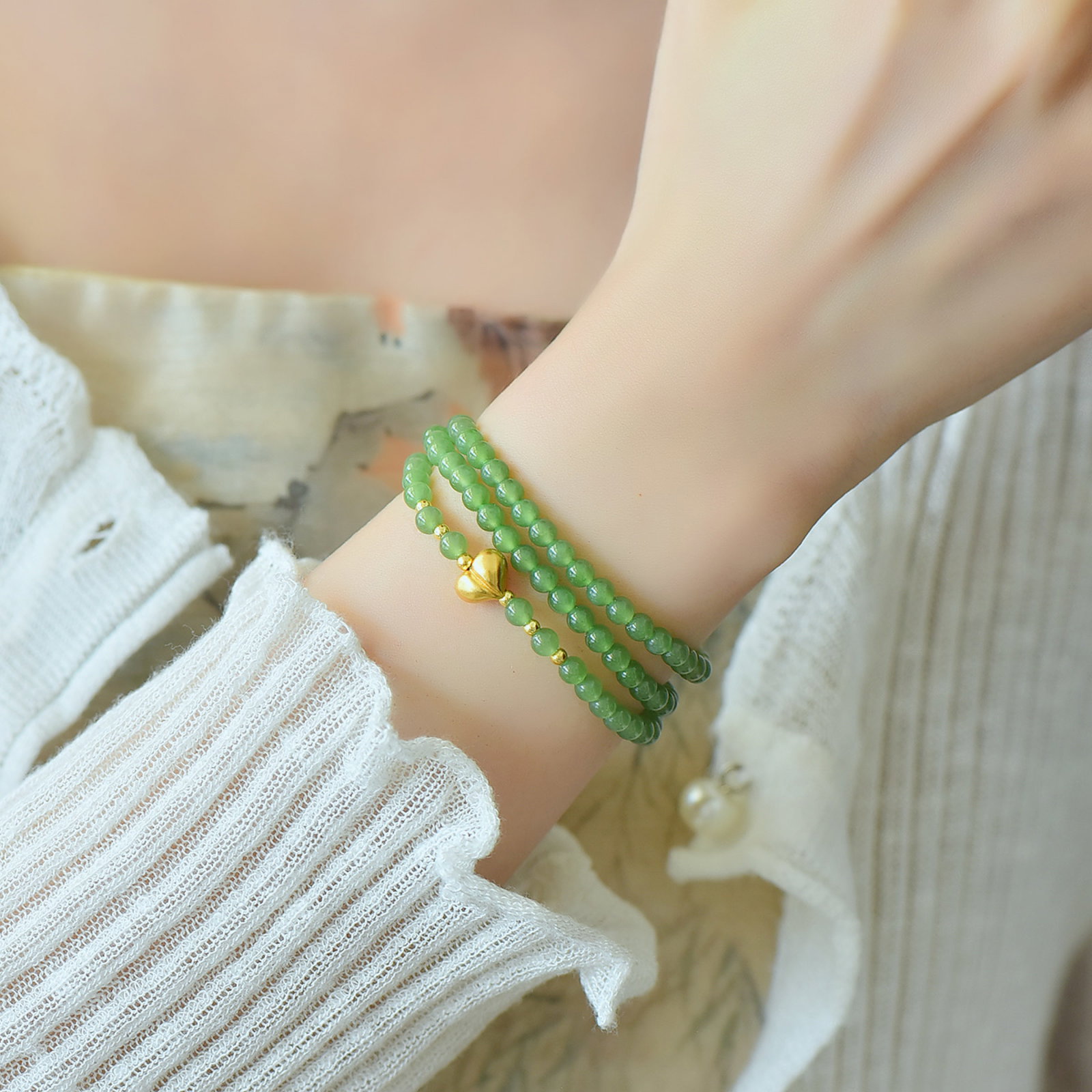 An Exquisite Jasper Bracelets (1 of 6)