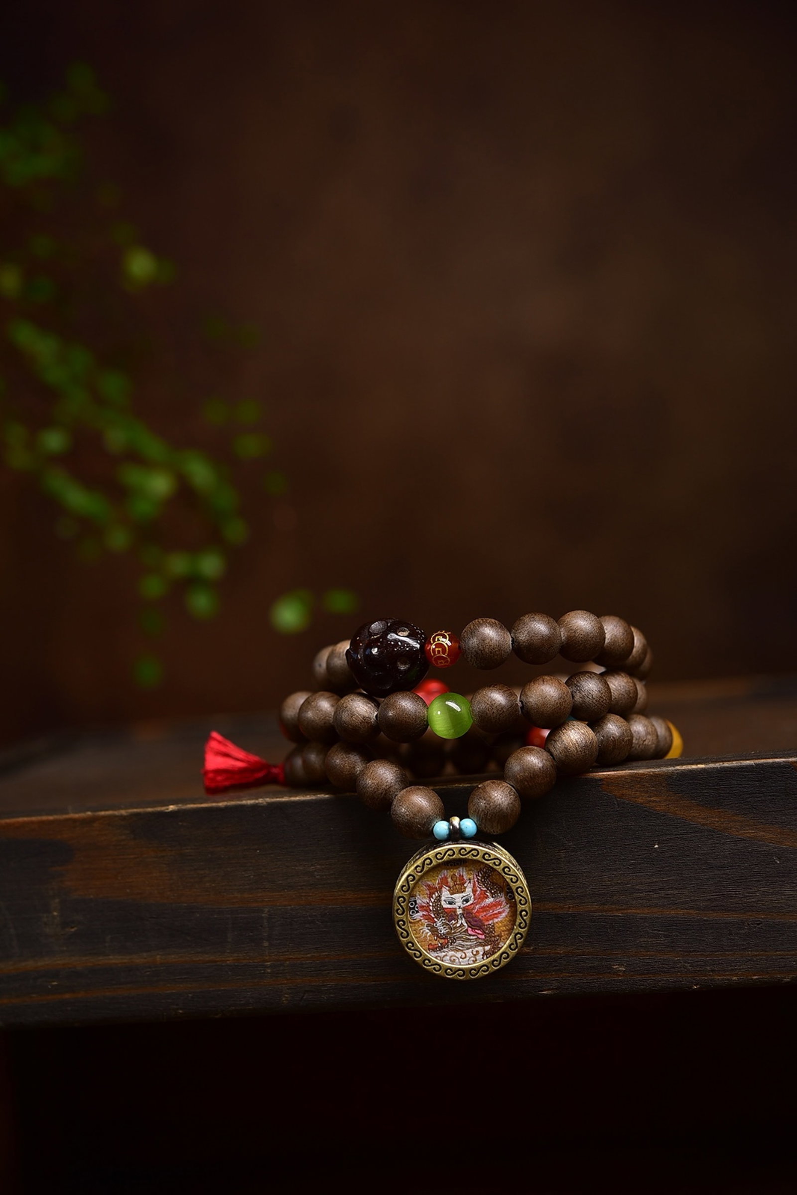 An Exquisite Eaglewood Bracelets - 3
