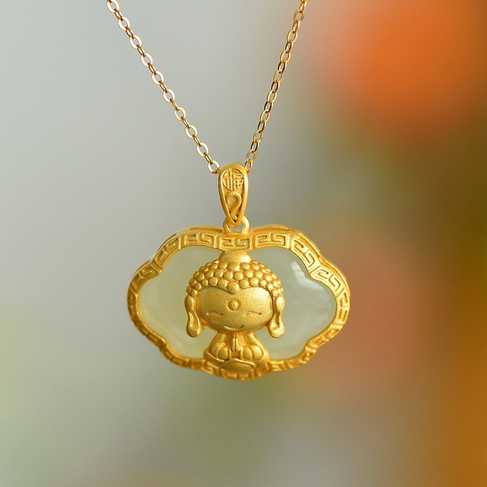 An Exquisite Sterling Silver-Gold Plated Inlaid White Jade Pendant: An Exquisite Sterling Silver-Gold Plated Inlaid White Jade Pendant,Size:12mmx20mm 纯银镀金镶白玉吊坠
