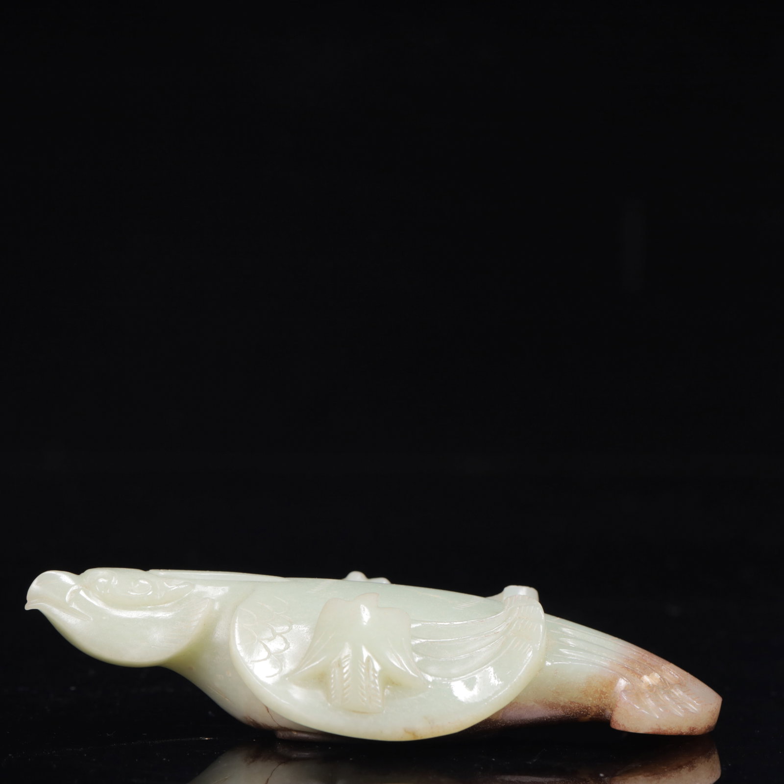 An Exquisite White Jade Phoenix Ornament: An Exquisite White Jade Phoenix Ornament,Qing Dynasty,China,Size:4.7inx2.4inx1in,Weight:233g 白玉凤摆件,中国清代
