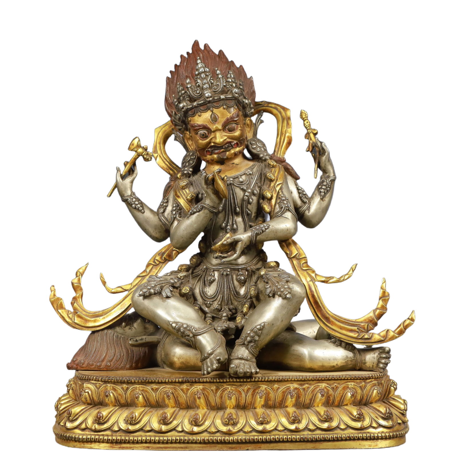 A Solemn Gilt Bronze Statue of Vajrasattva: A Solemn Gilt Bronze Statue of Vajrasattva, Ming Dynasty, China, Yongle Six-character Mark, Size:10.2inx5.9inx12.6in, Weight:8350g 铜鎏金金刚萨陲像,